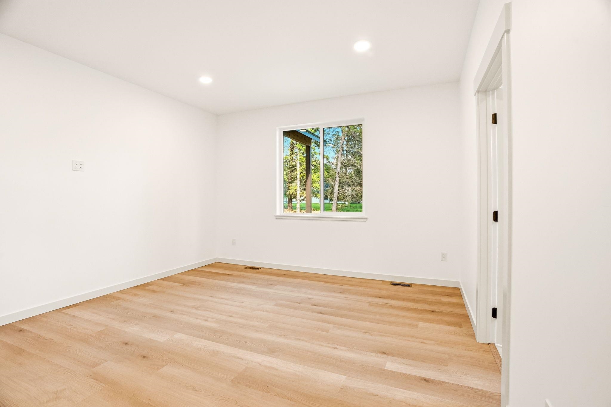 241 Hogans Way - Photo 11