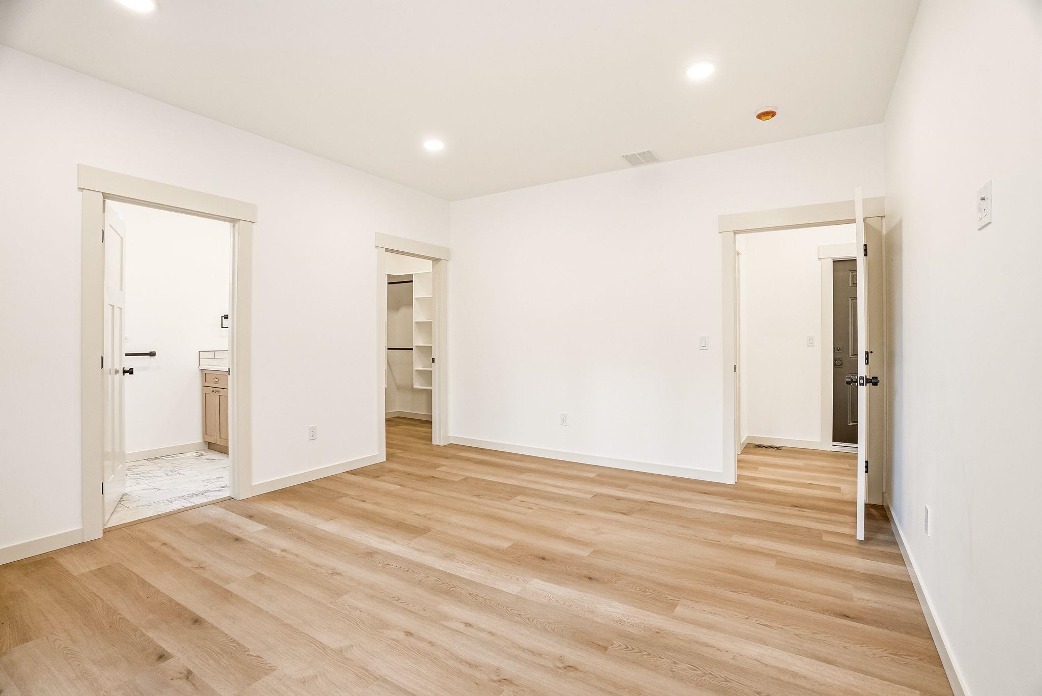 241 Hogans Way - Photo 15