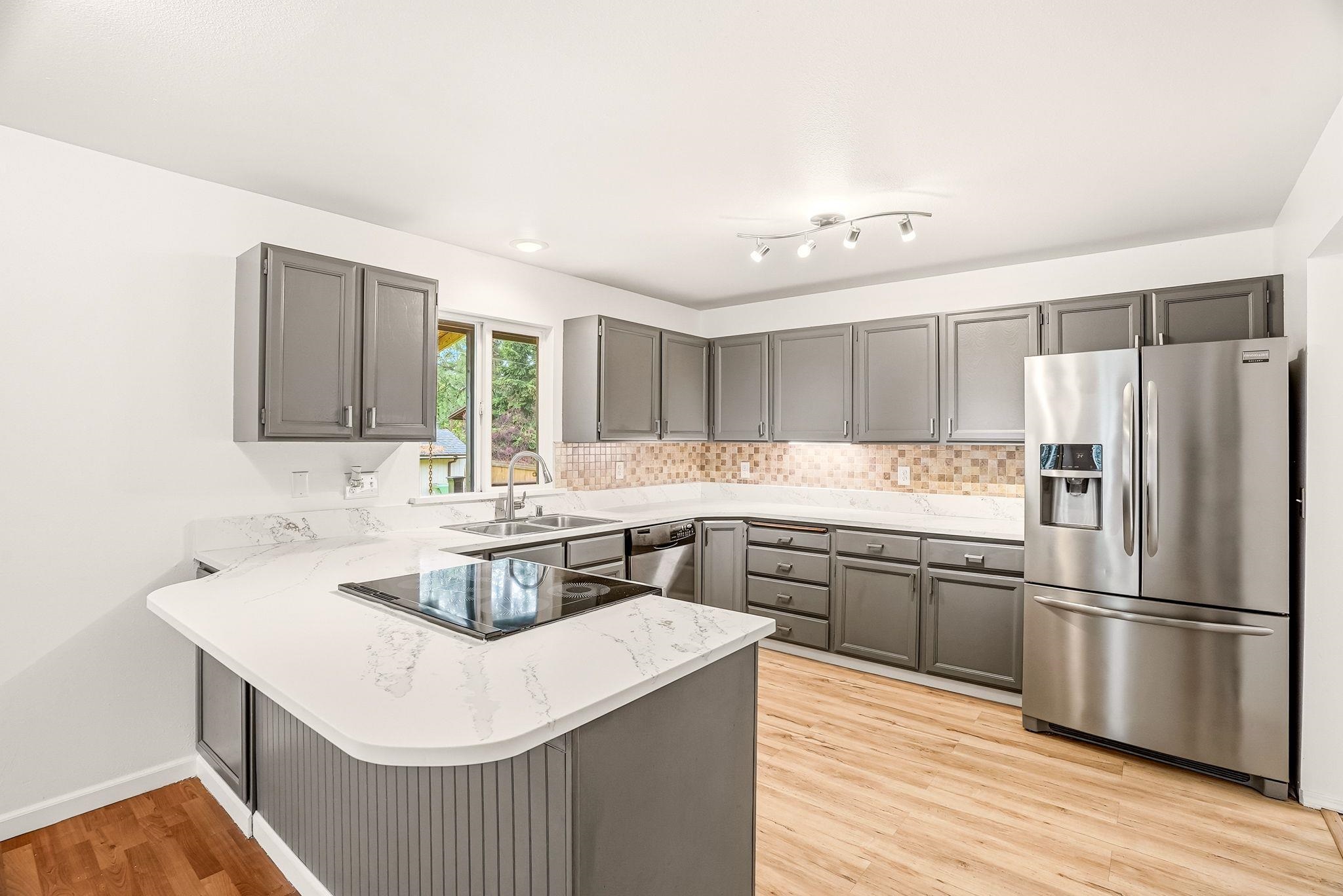 1822 E 33RD Ave - Photo 14