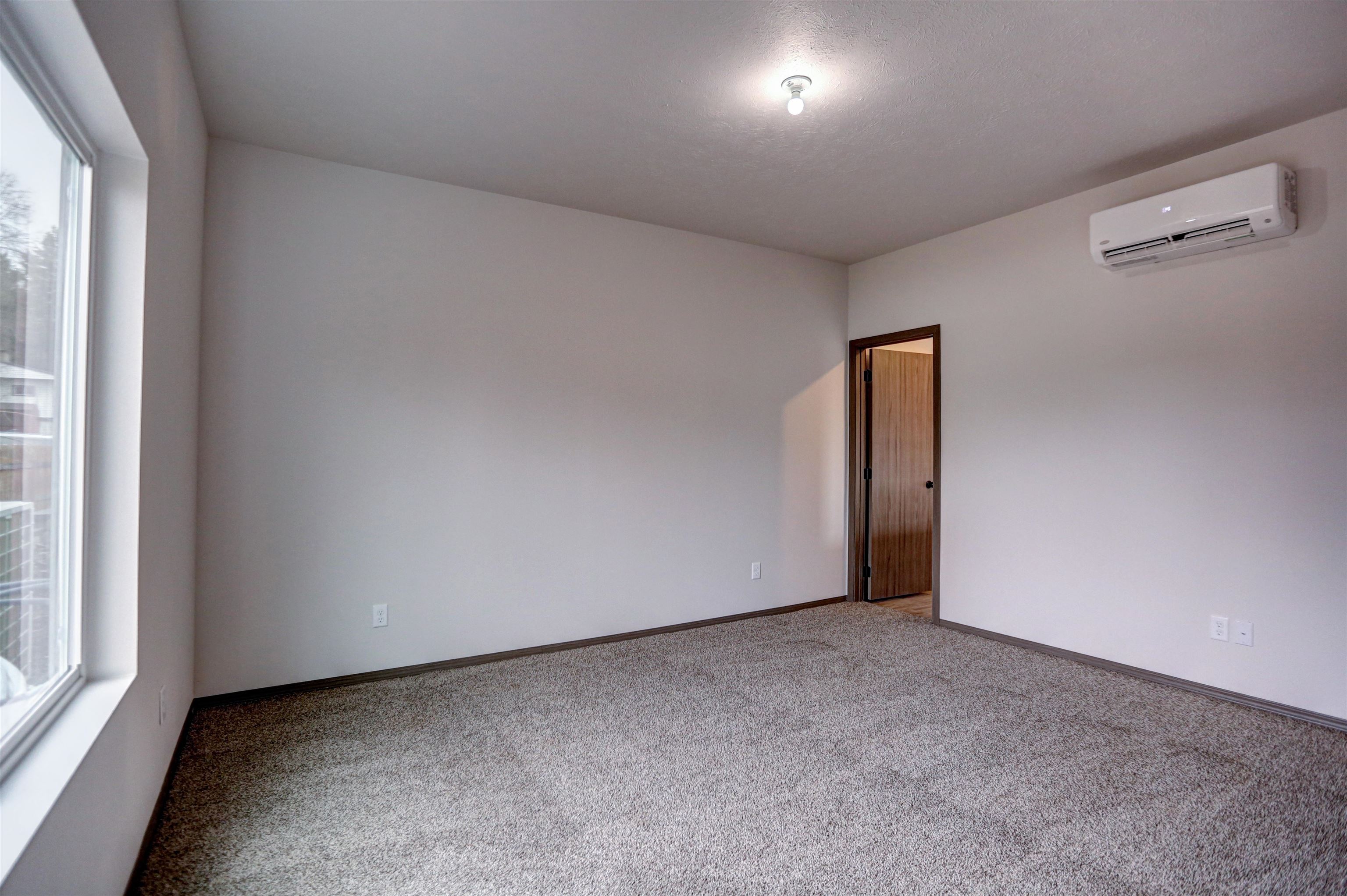 404 N Martini Ln - Photo 10
