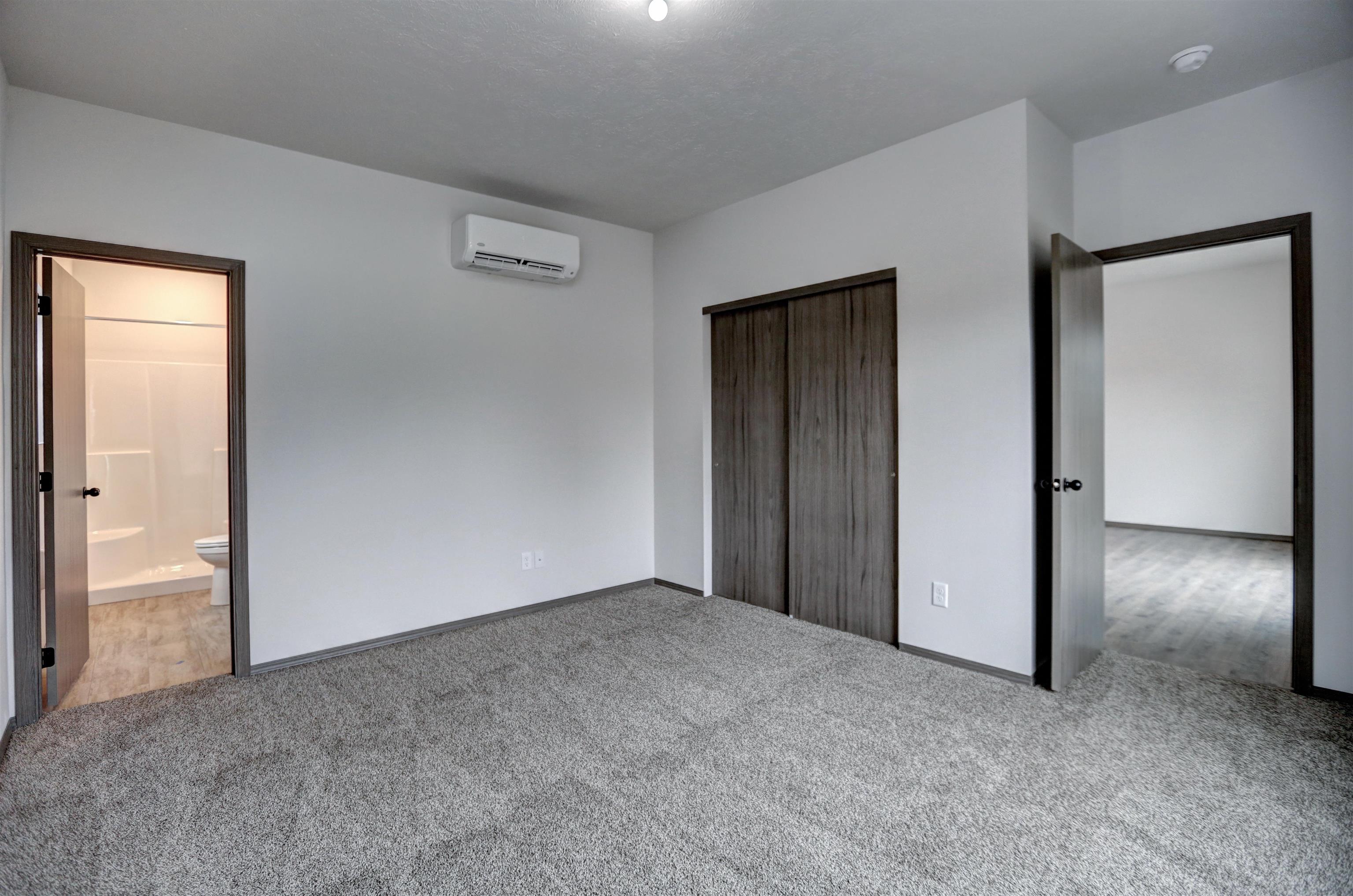 404 N Martini Ln - Photo 13