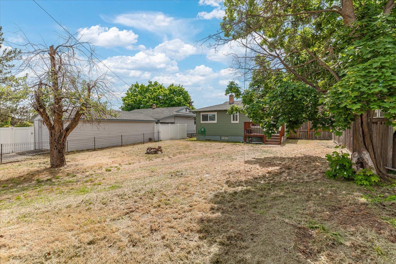 2917 E Marshall Ave - Photo 19