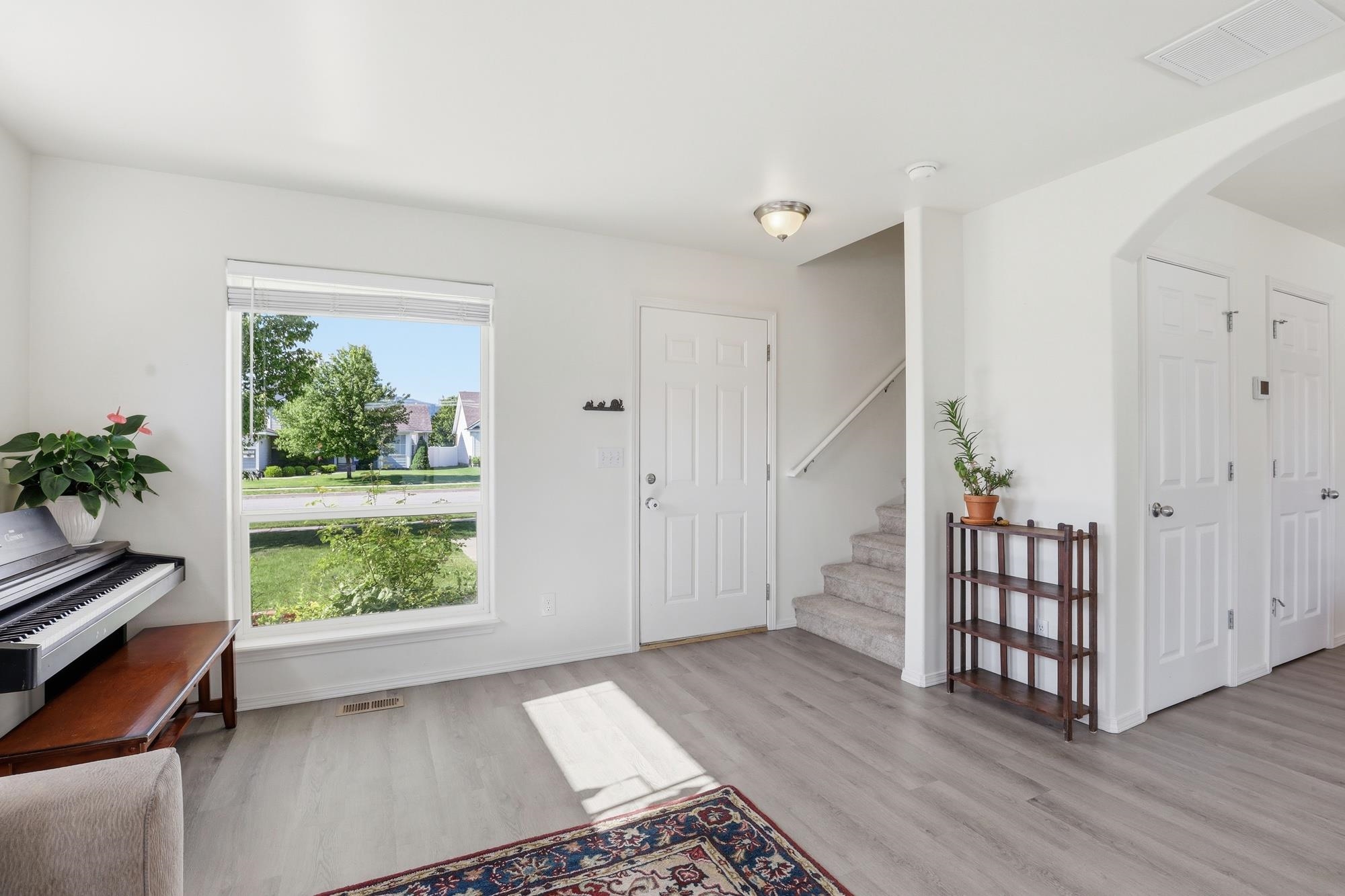 17406 E Knox Ave - Photo 4