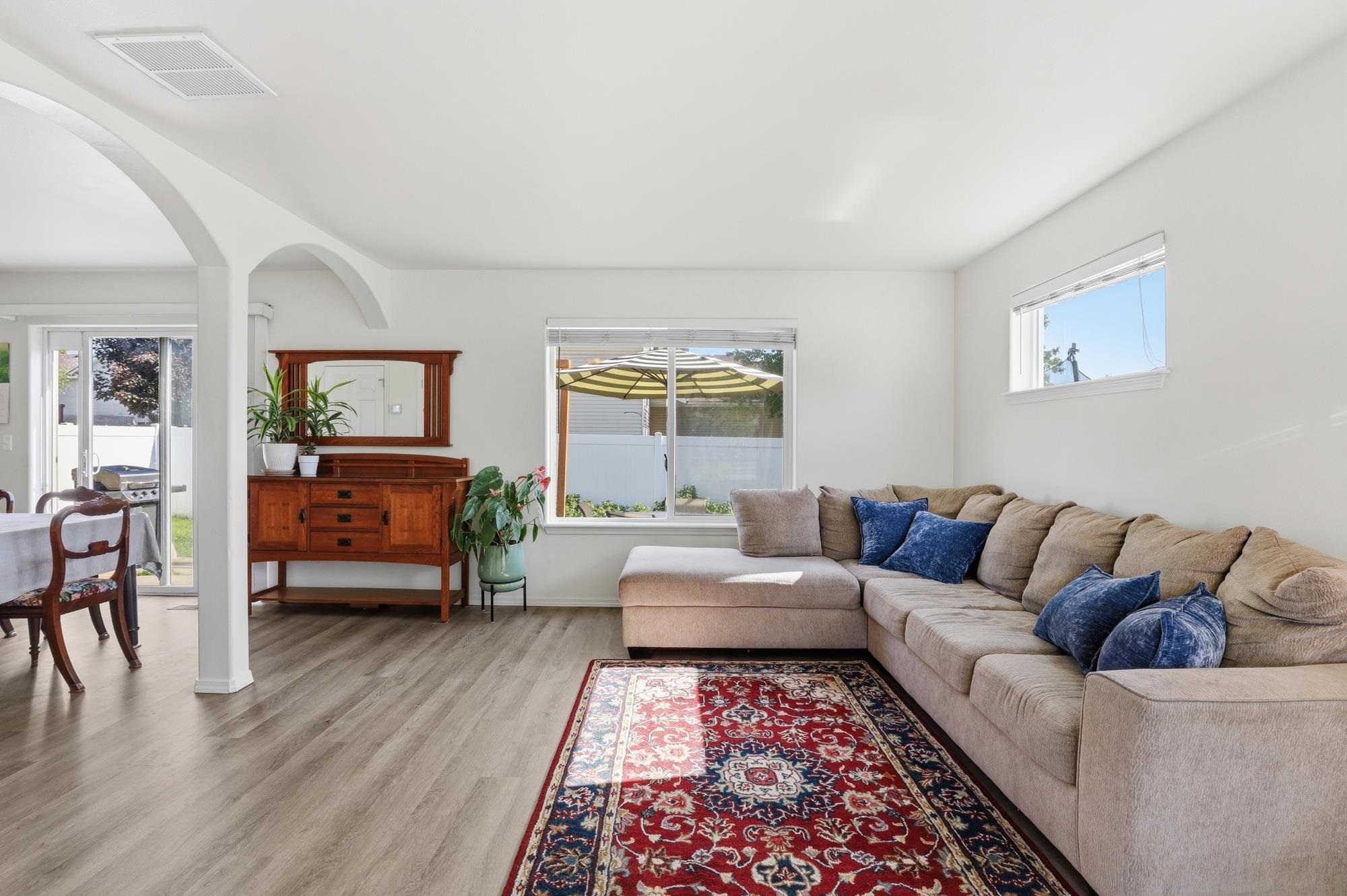 17406 E Knox Ave - Photo 2