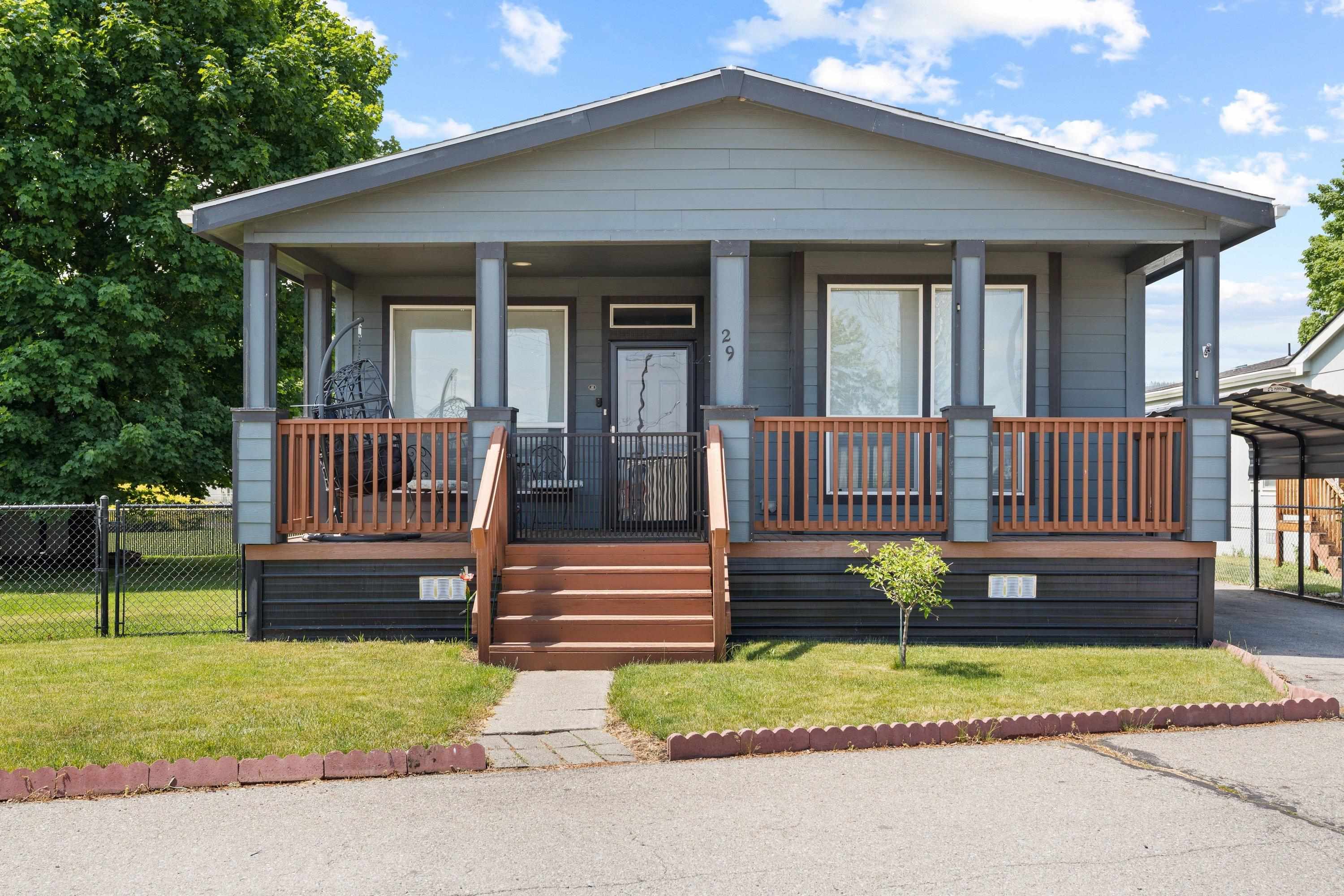 21725 E Wellesley Ave - Photo 2