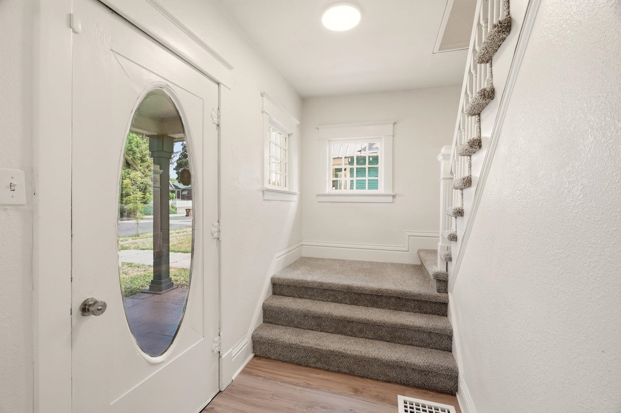 2724 E Diamond Ave - Photo 9