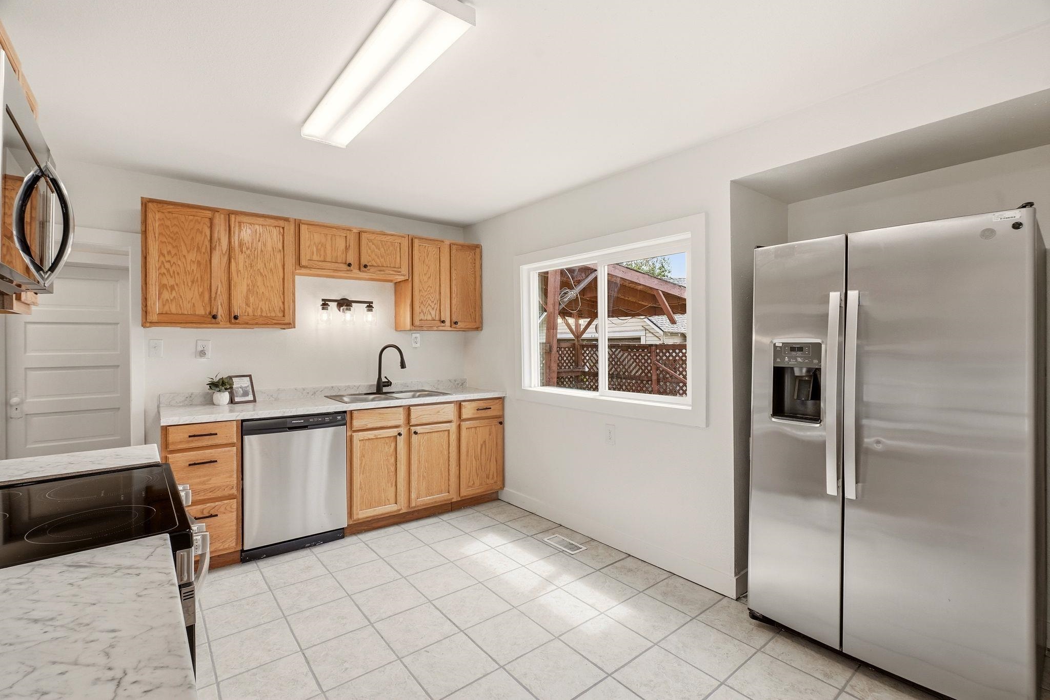 2724 E Diamond Ave - Photo 15