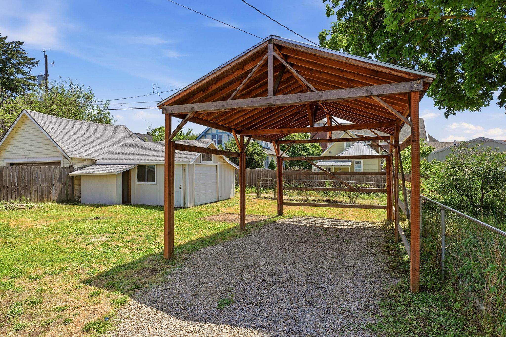 2724 E Diamond Ave - Photo 40