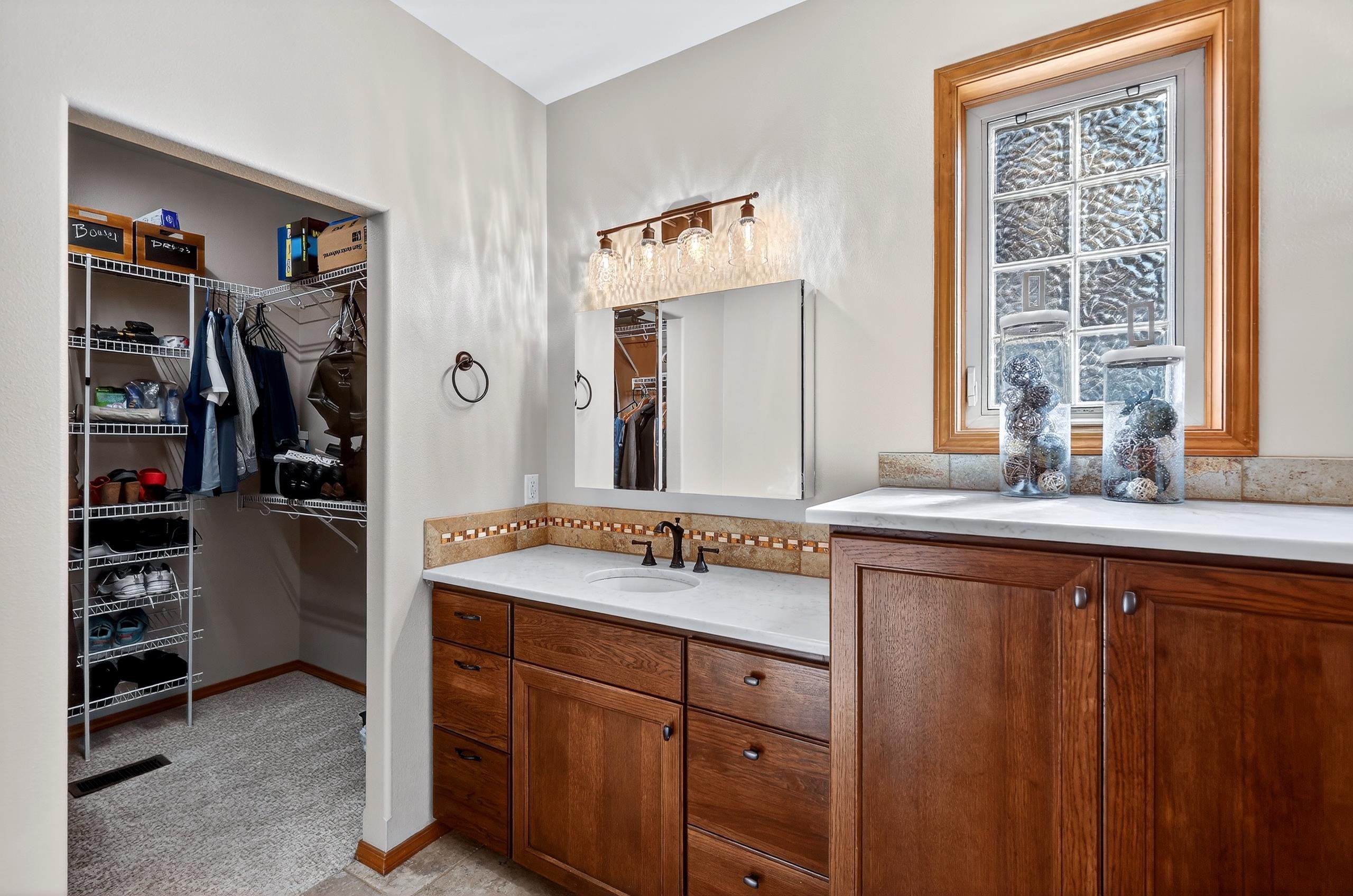 13906 E 39th Ln - Photo 20
