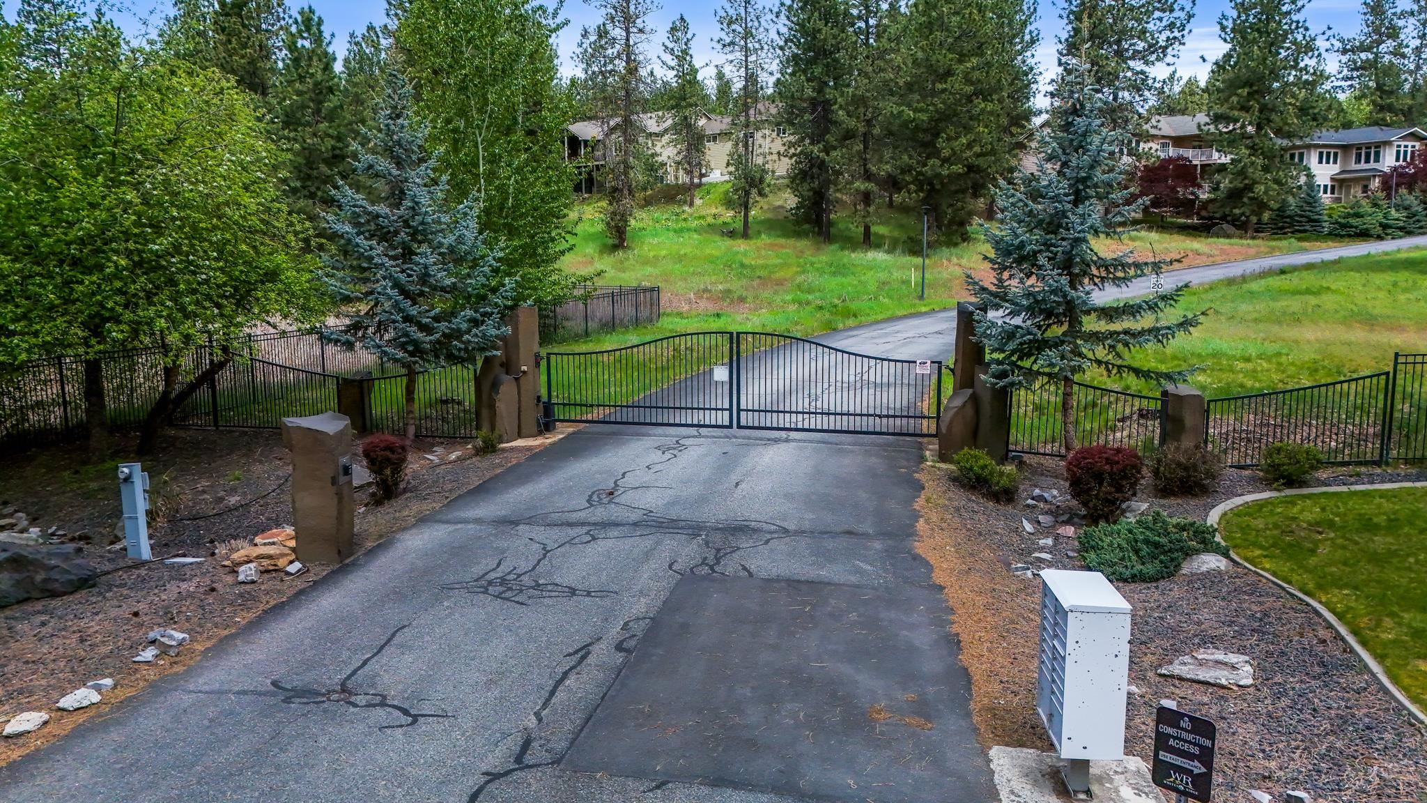 13906 E 39th Ln - Photo 48