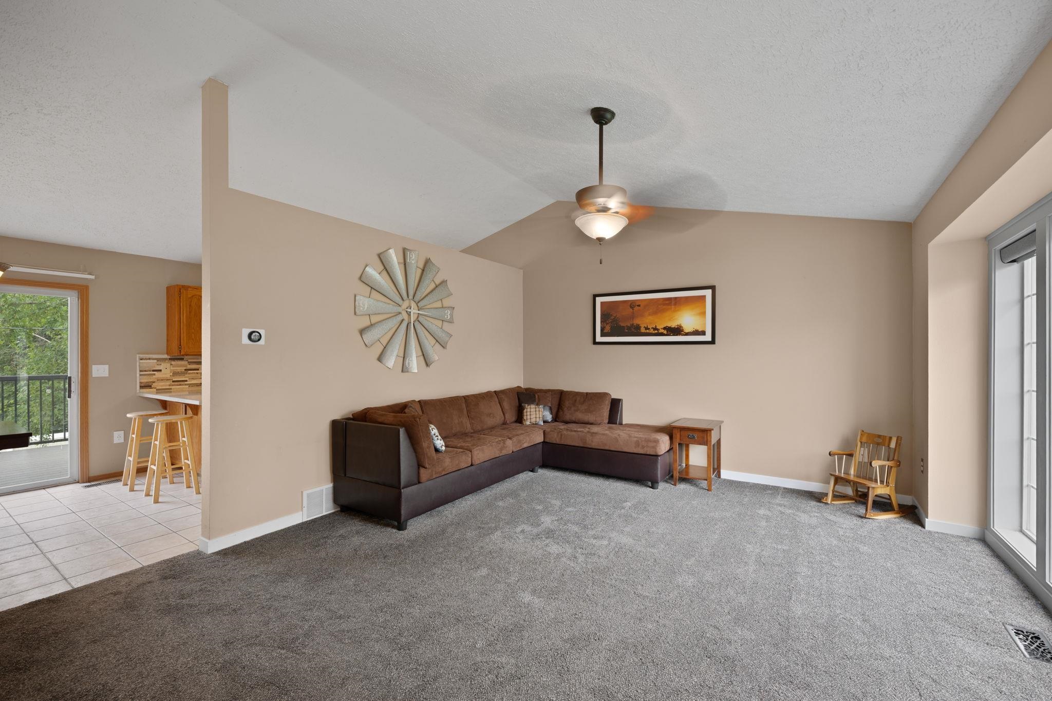 3405 E Buckley Ct - Photo 4