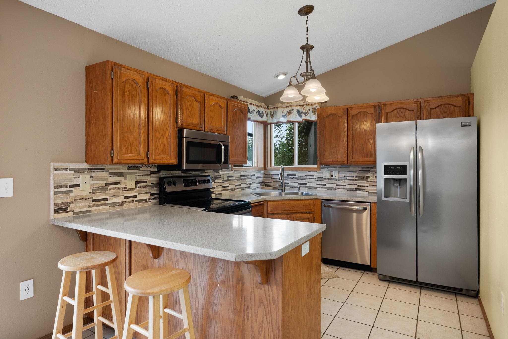 3405 E Buckley Ct - Photo 6