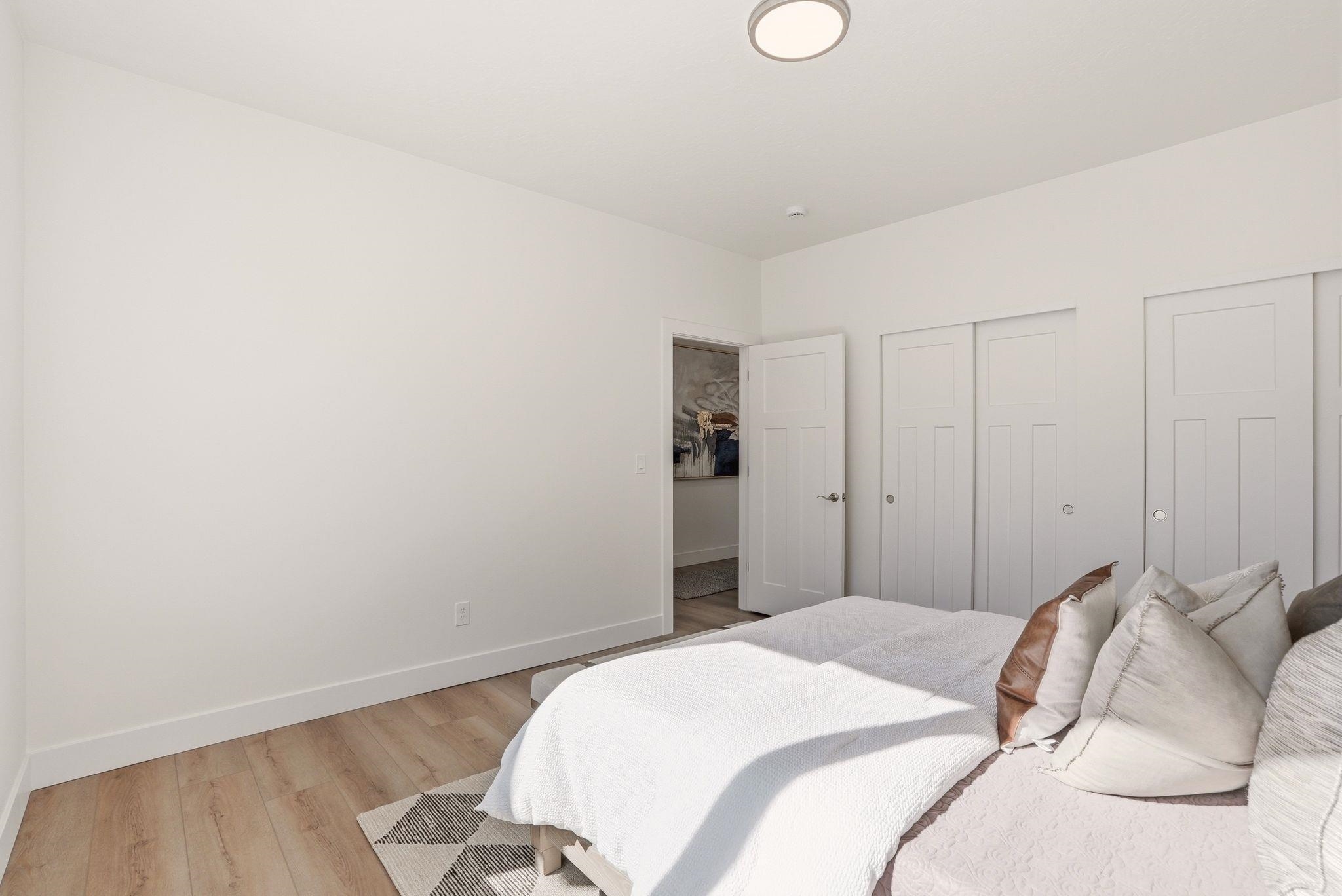 4233 W Tolliver Ct - Photo 32