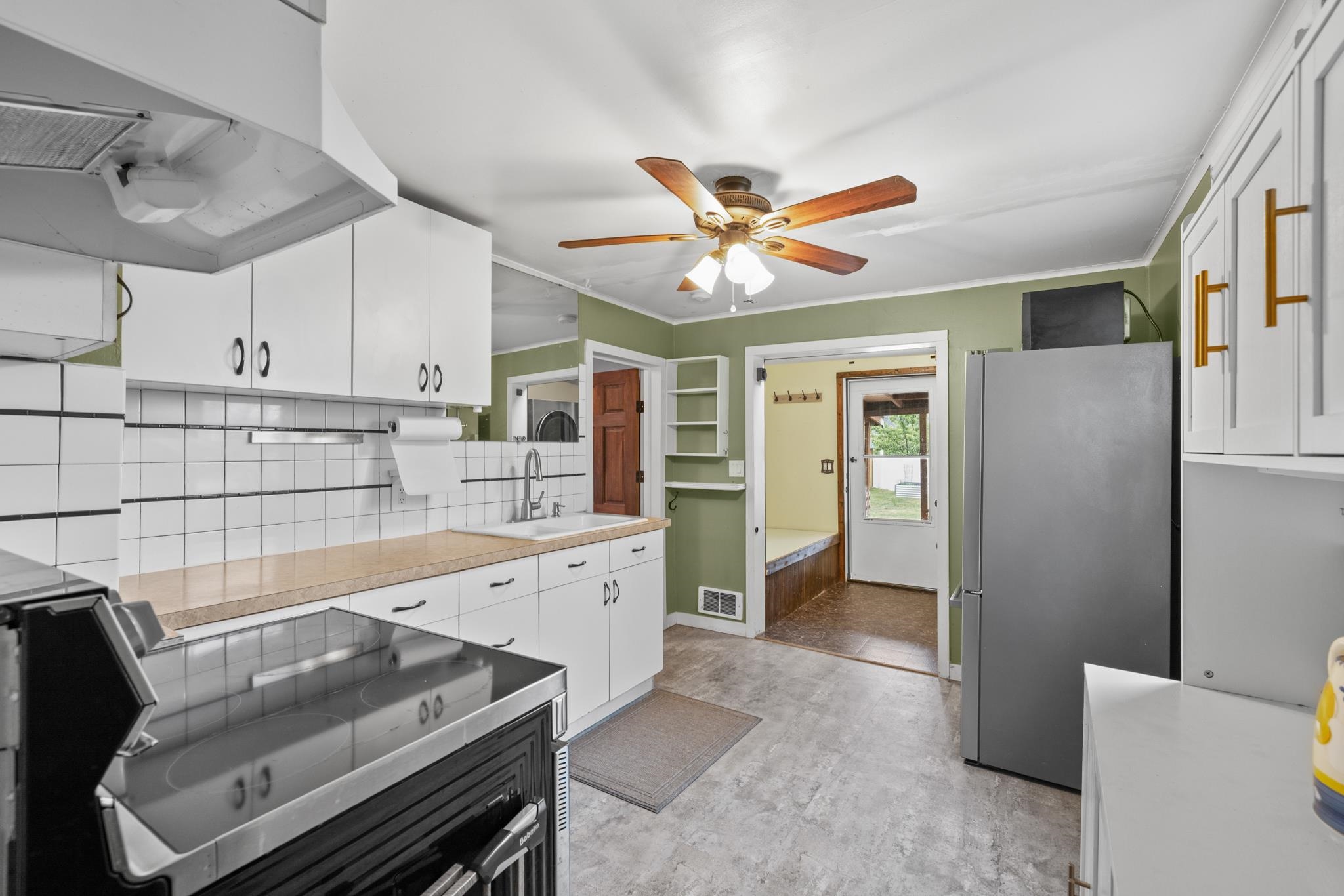 2614 W 16th Ave - Photo 3