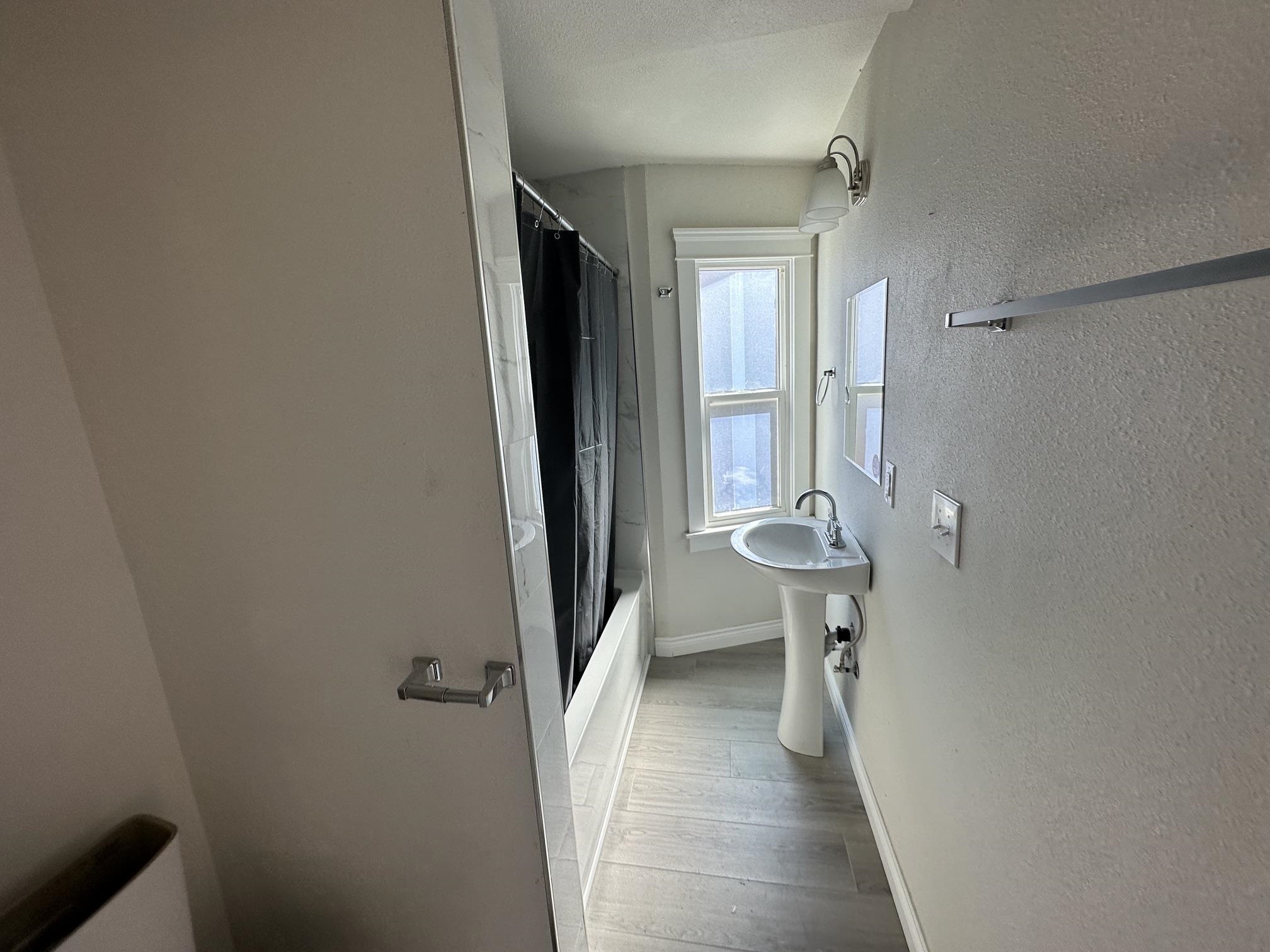 1124 W Mansfield Ave - Photo 6