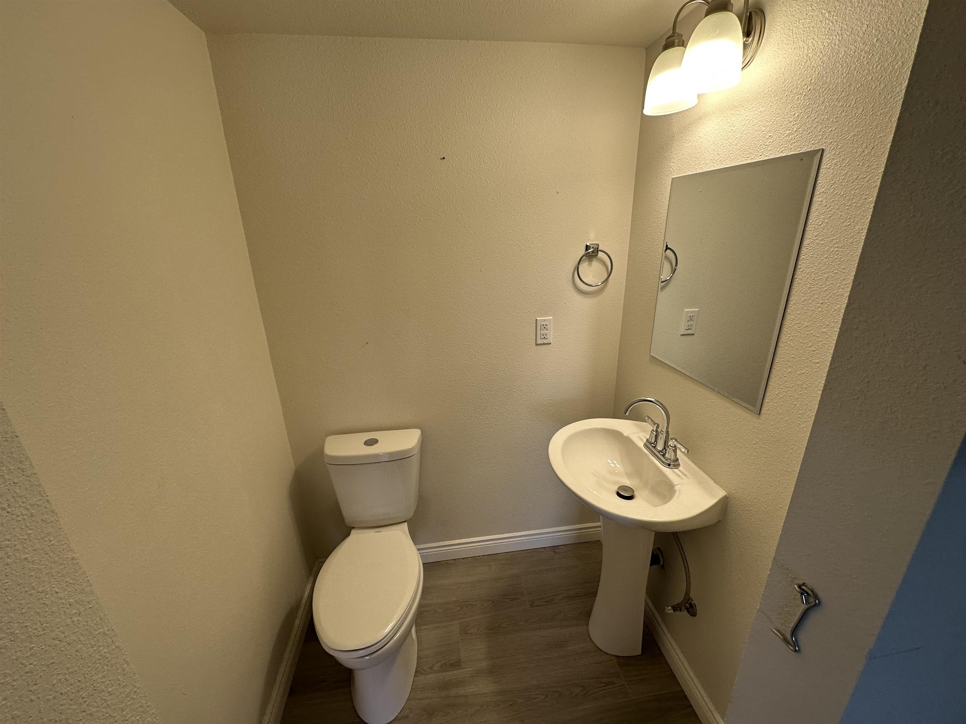 1124 W Mansfield Ave - Photo 9