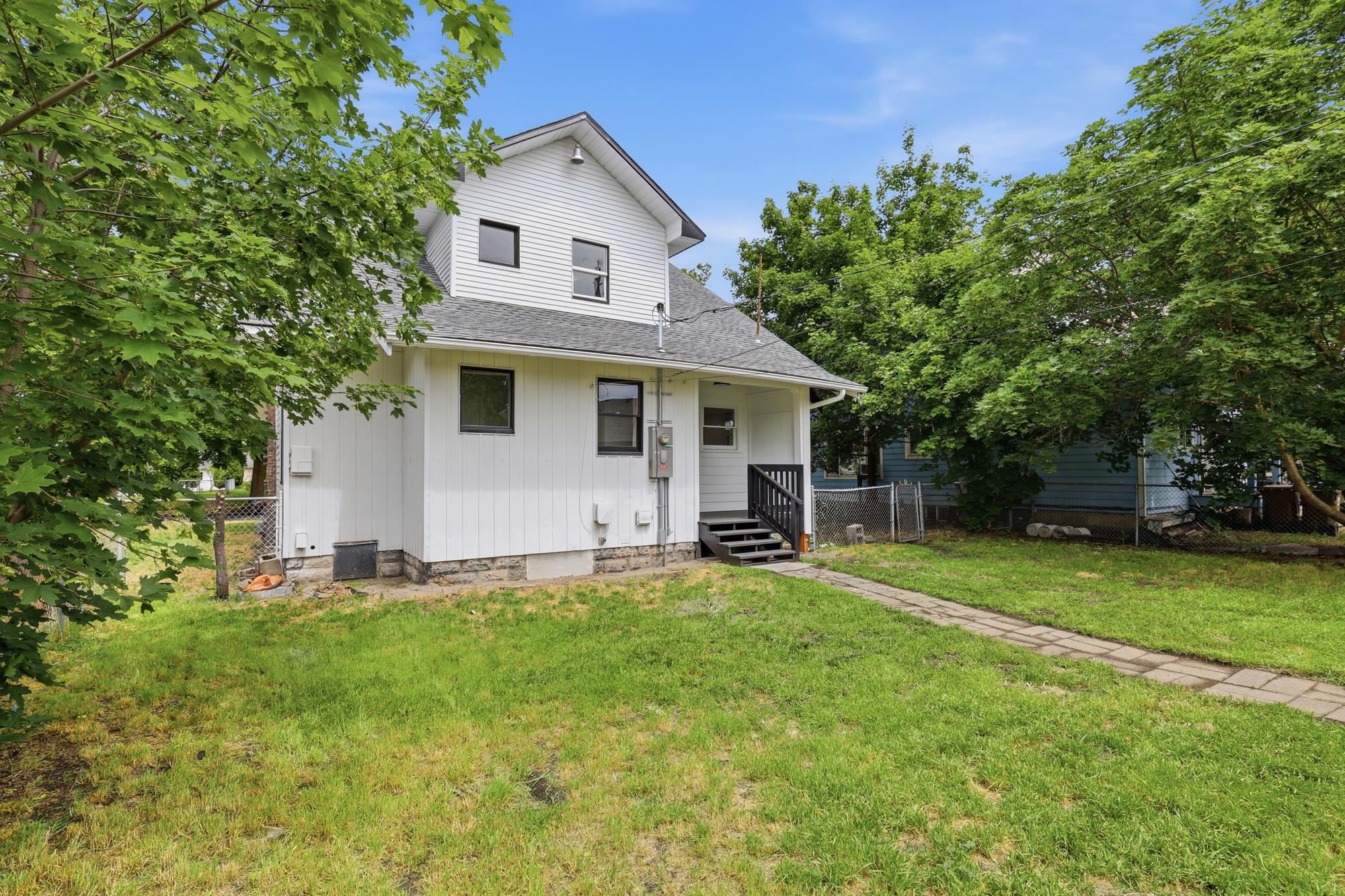 718 E Illinois Ave - Photo 29
