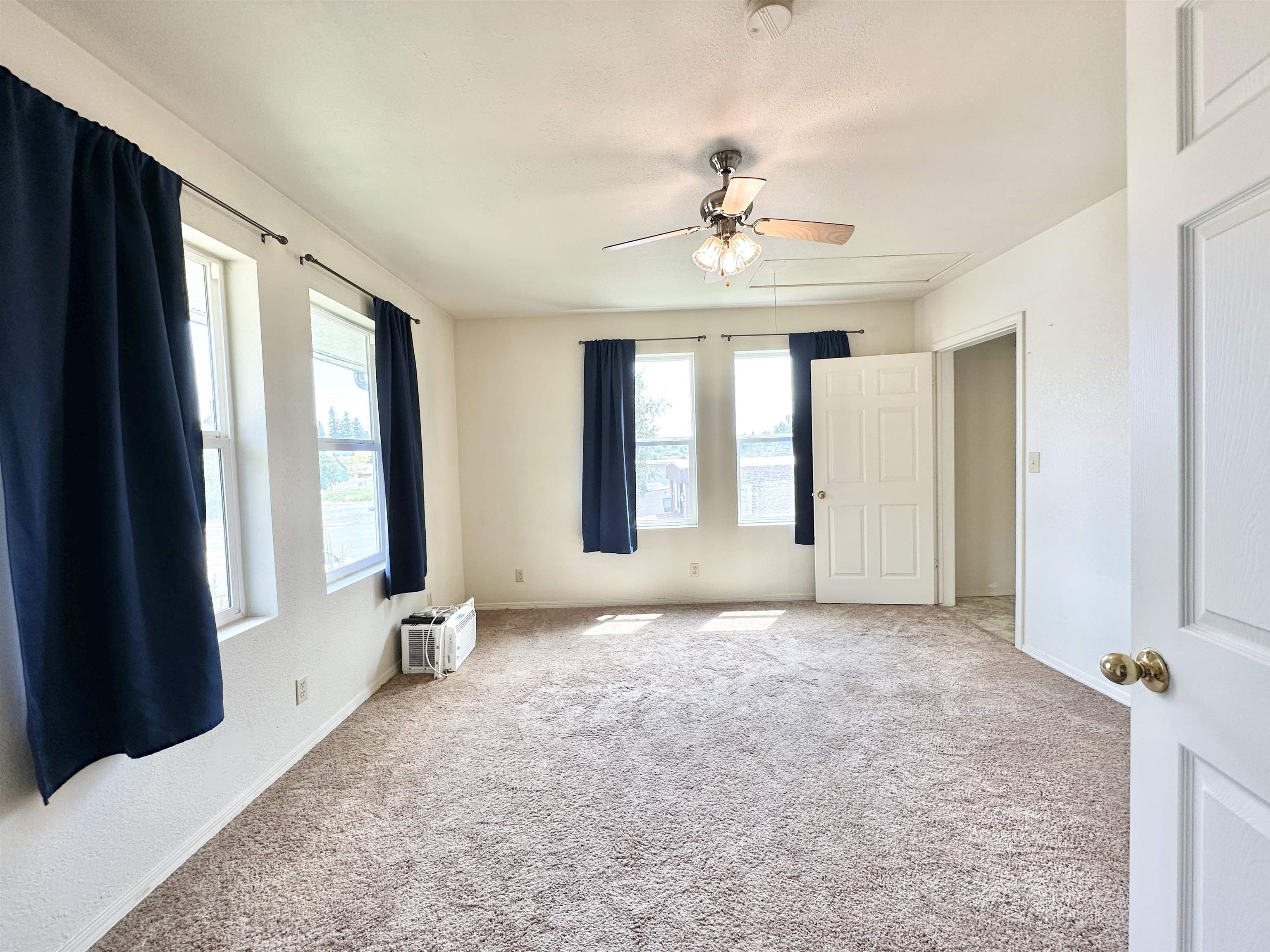 521 N Ramsey St - Photo 10