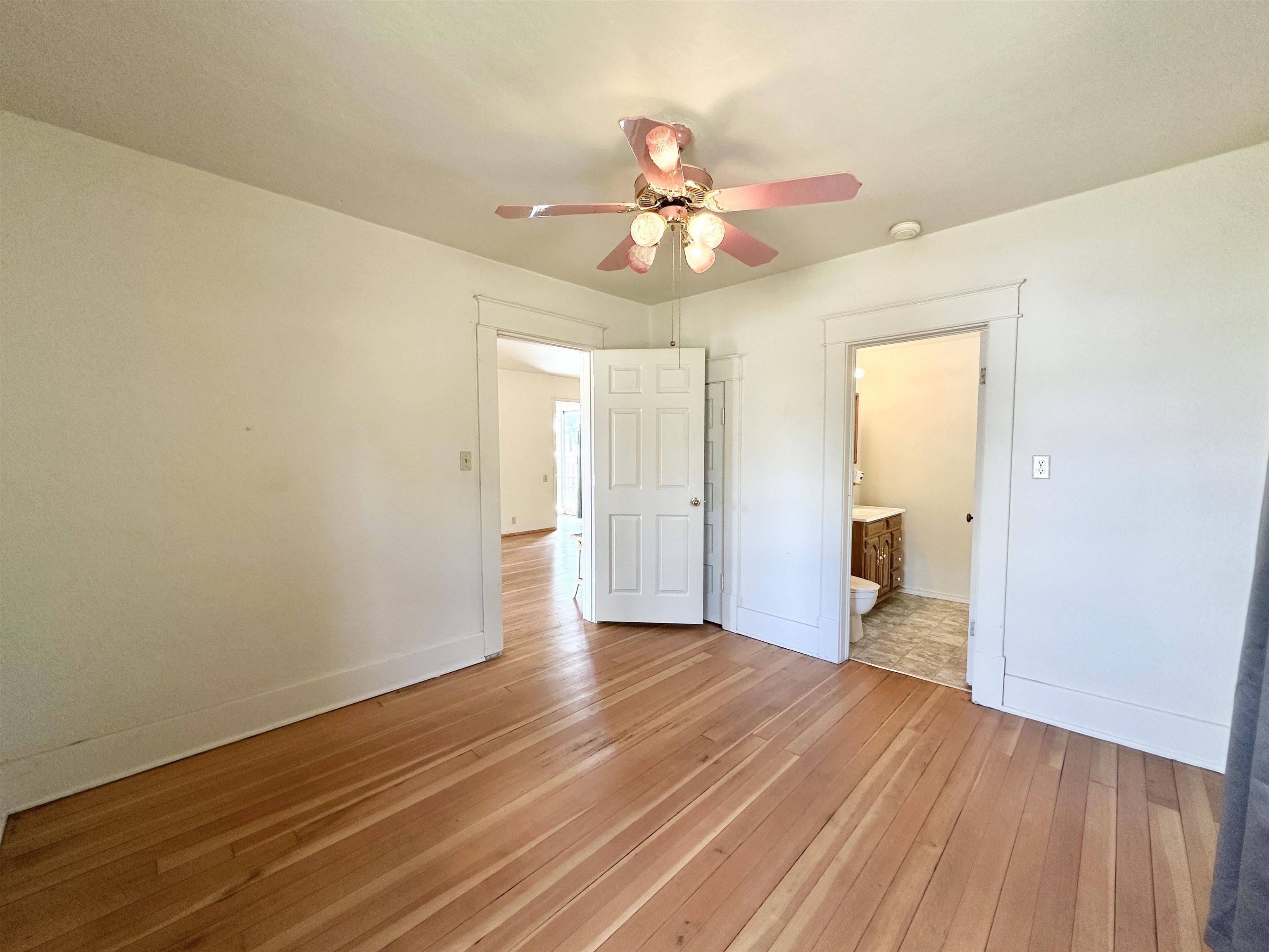 521 N Ramsey St - Photo 22