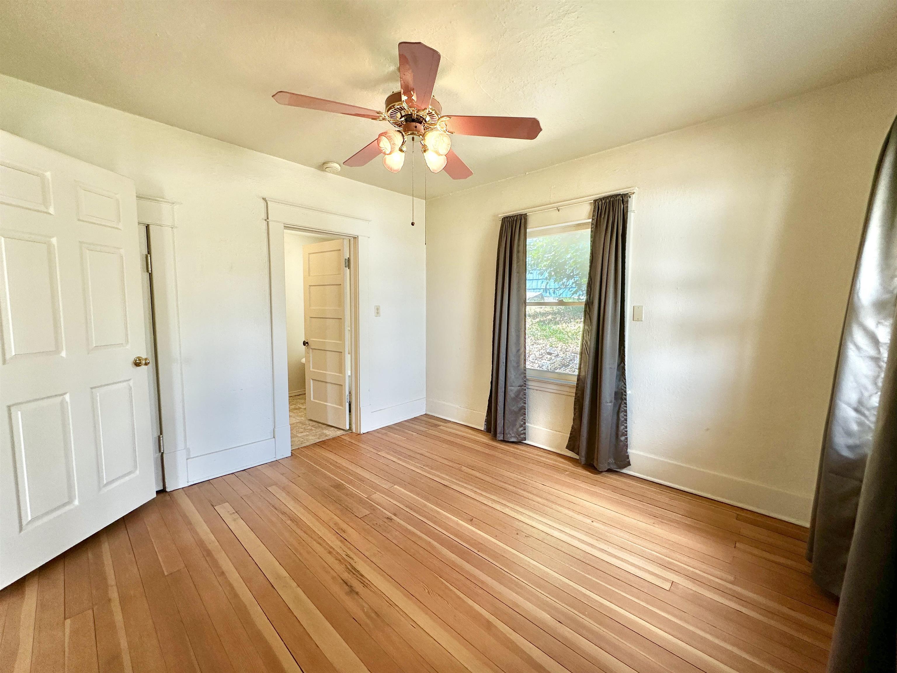 521 N Ramsey St - Photo 23