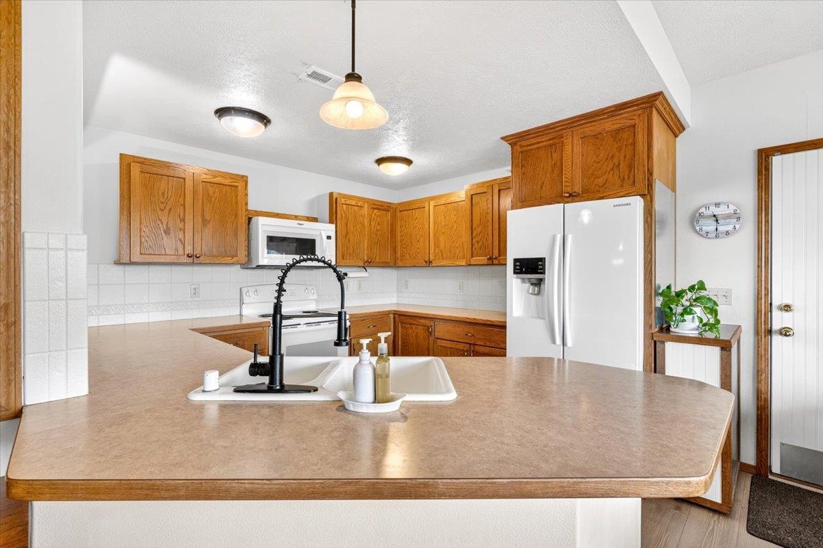 4620 E Orchard Rd - Photo 30