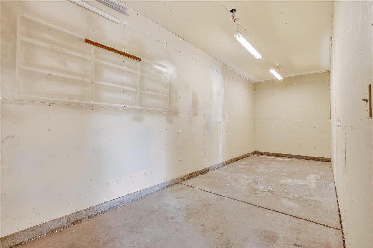 4620 E Orchard Rd - Photo 43