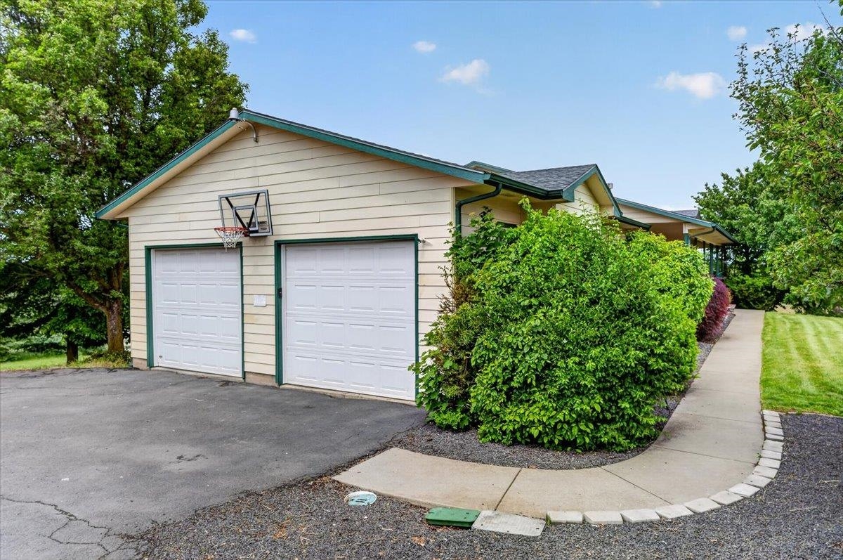 4620 E Orchard Rd - Photo 41