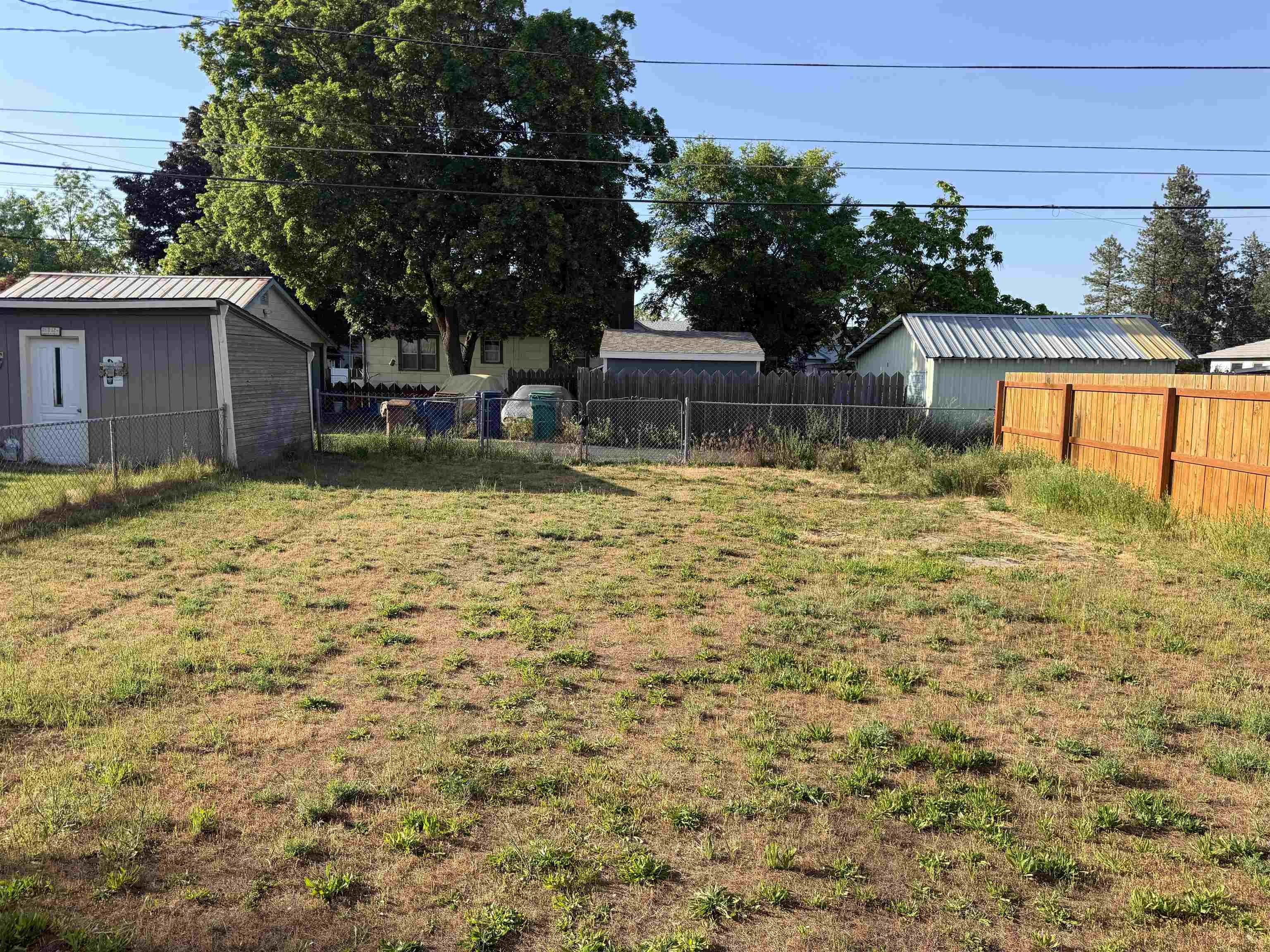 915 E Everett Ave - Photo 17