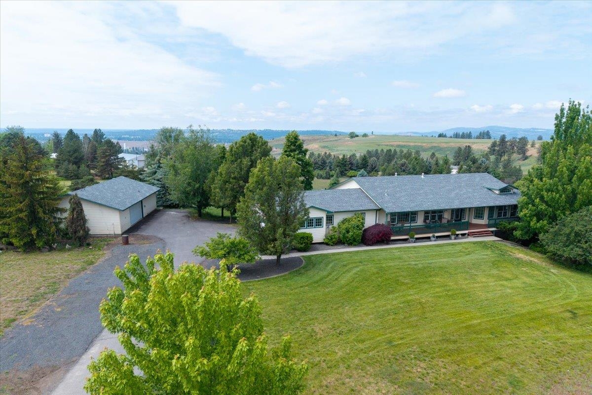 4620 E Orchard Rd - Photo 3