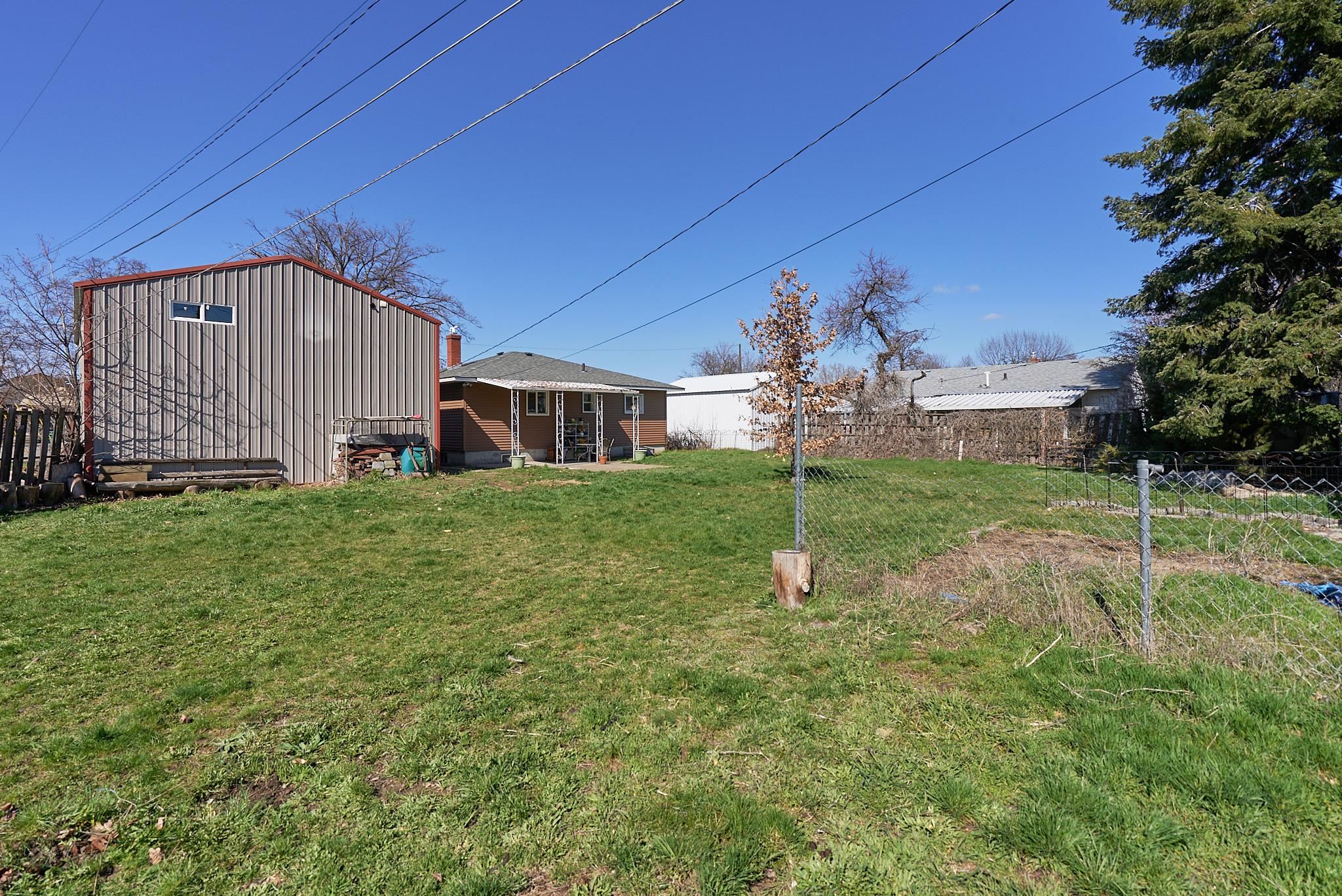 1212 N BESSIE Rd - Photo 6