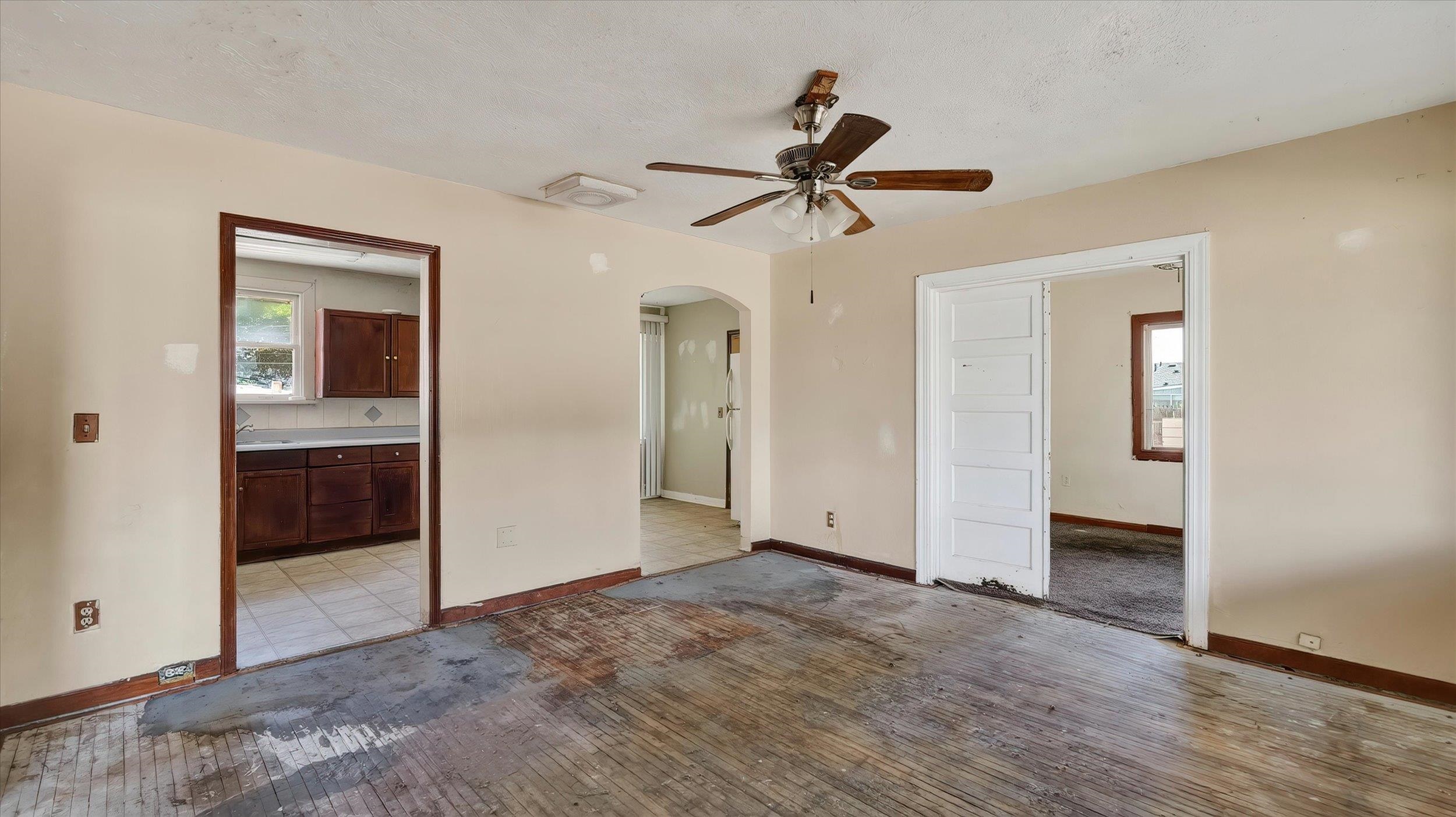 5016 N Lidgerwood St - Photo 9