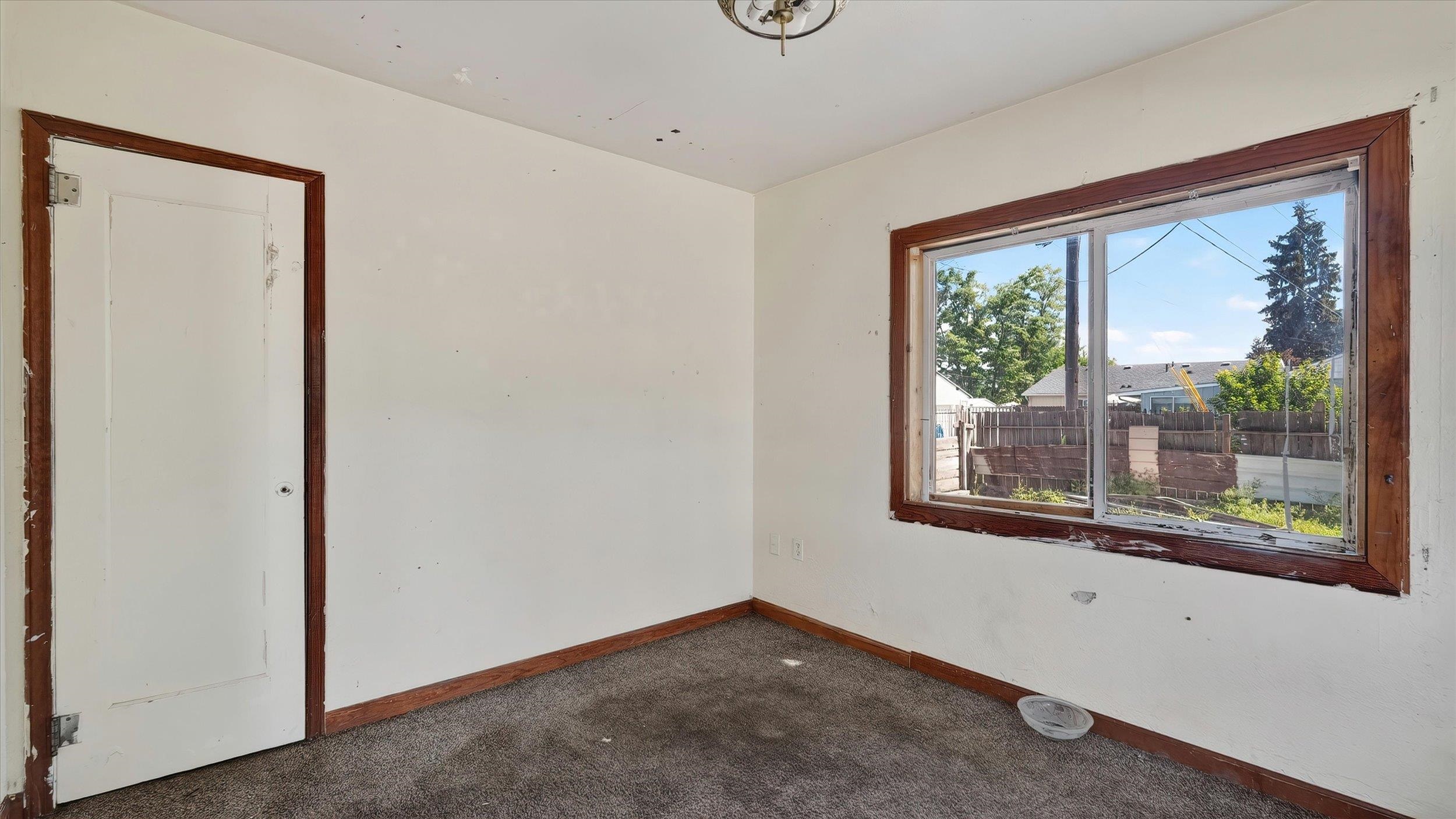 5016 N Lidgerwood St - Photo 30