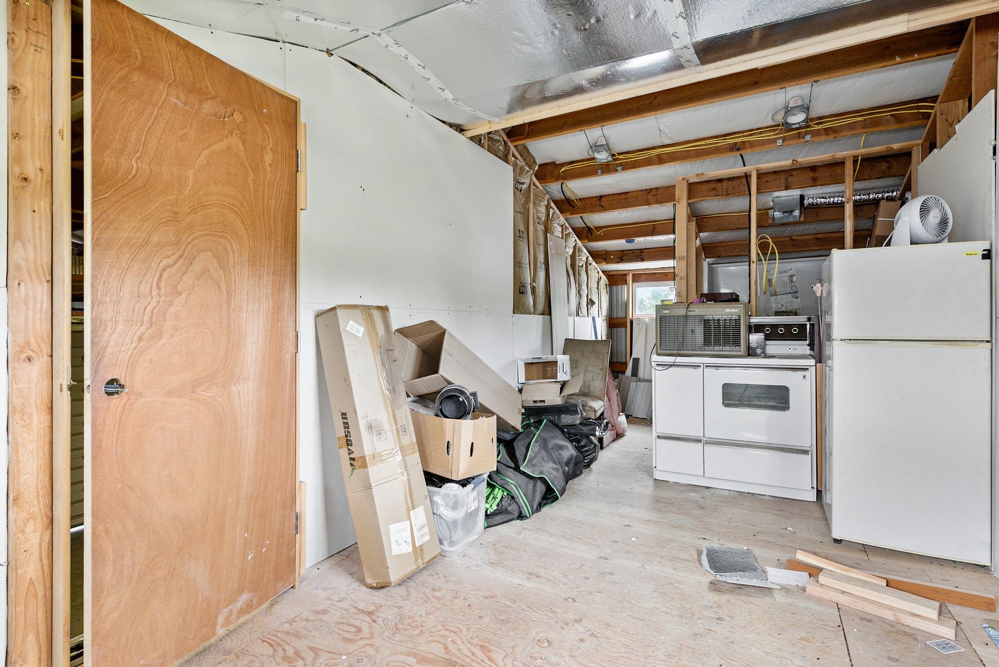1212 N BESSIE Rd - Photo 37