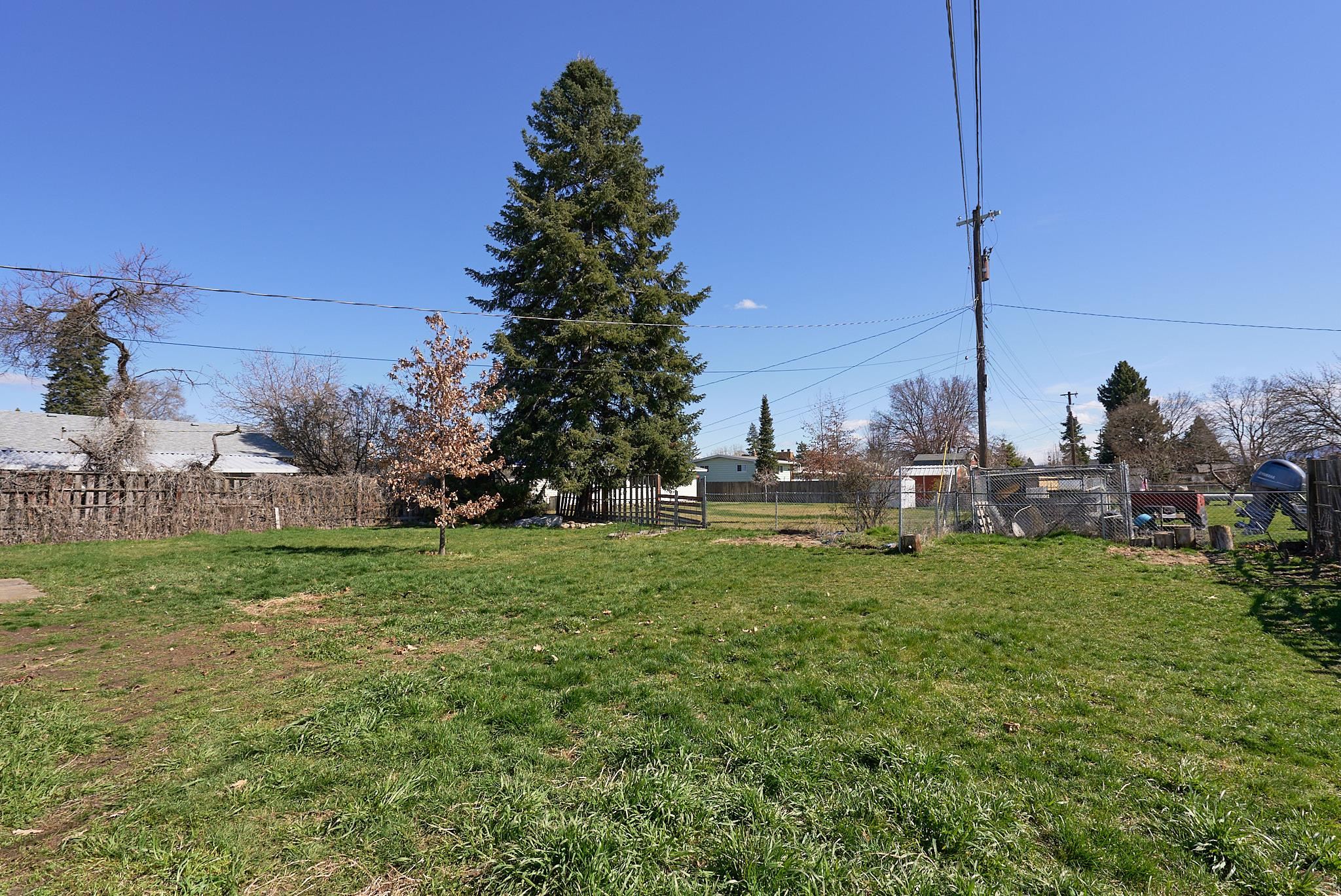 1212 N BESSIE Rd - Photo 40