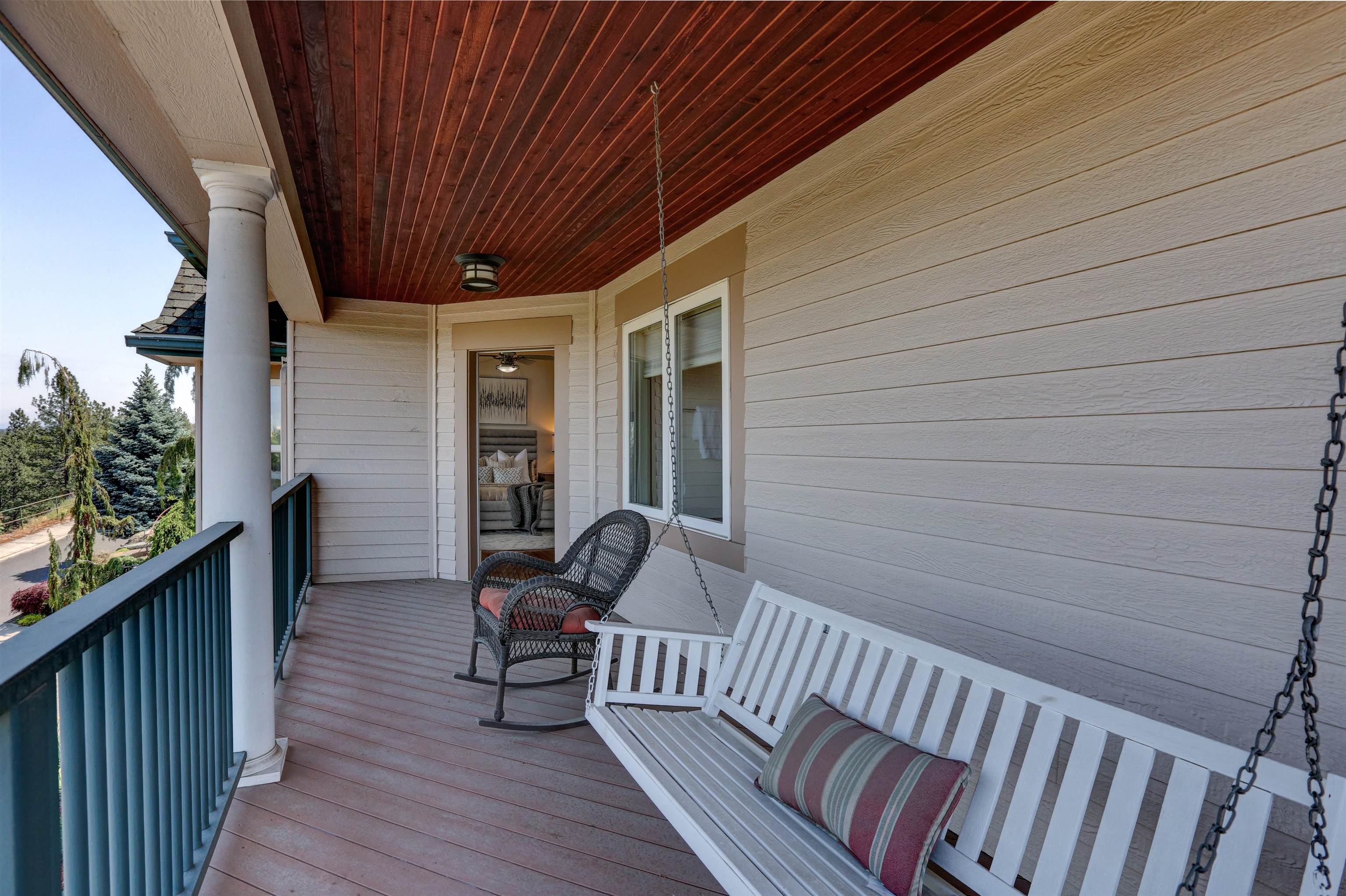 2424 E 9th Ave - Photo 4
