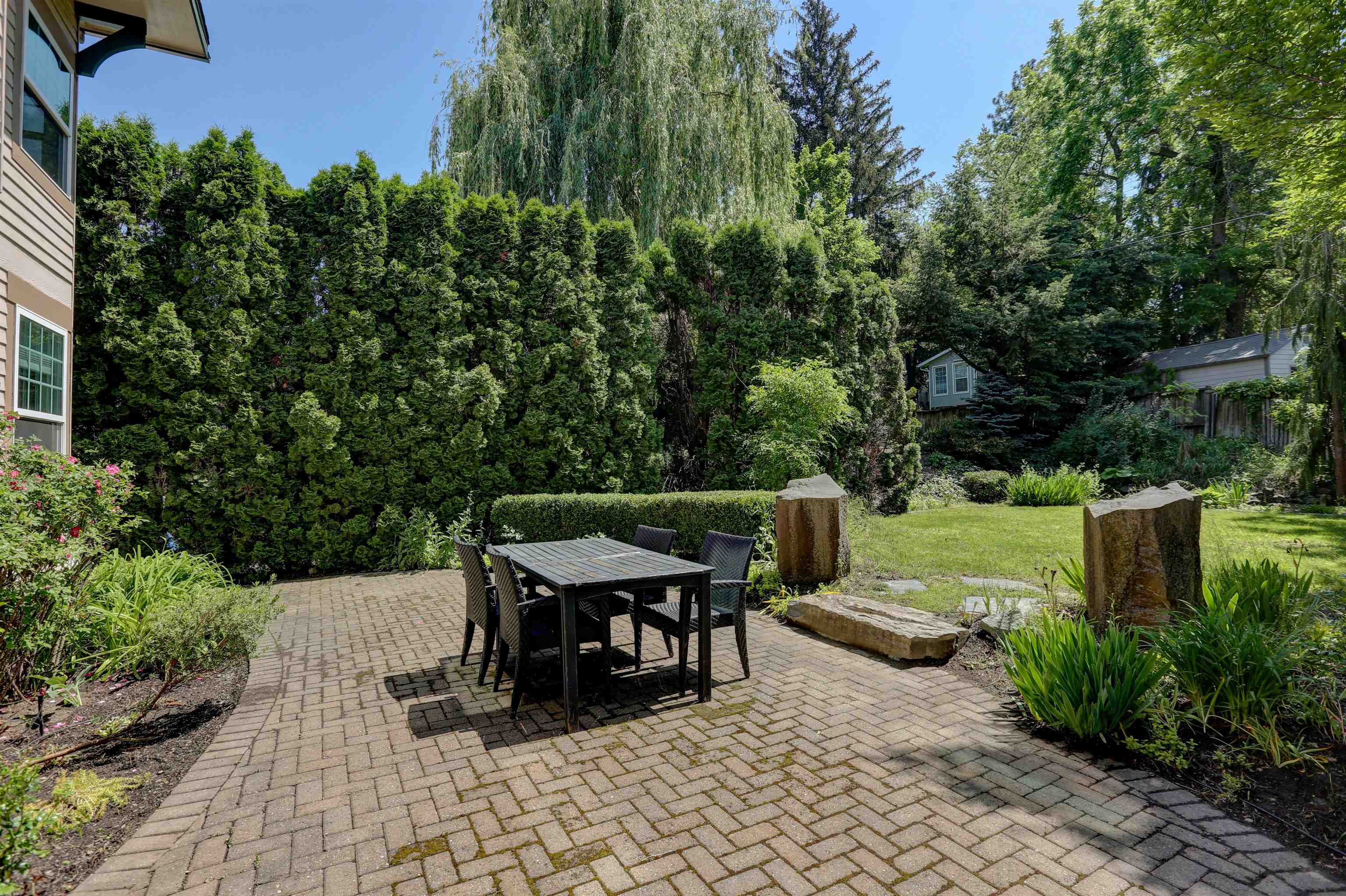 2424 E 9th Ave - Photo 47