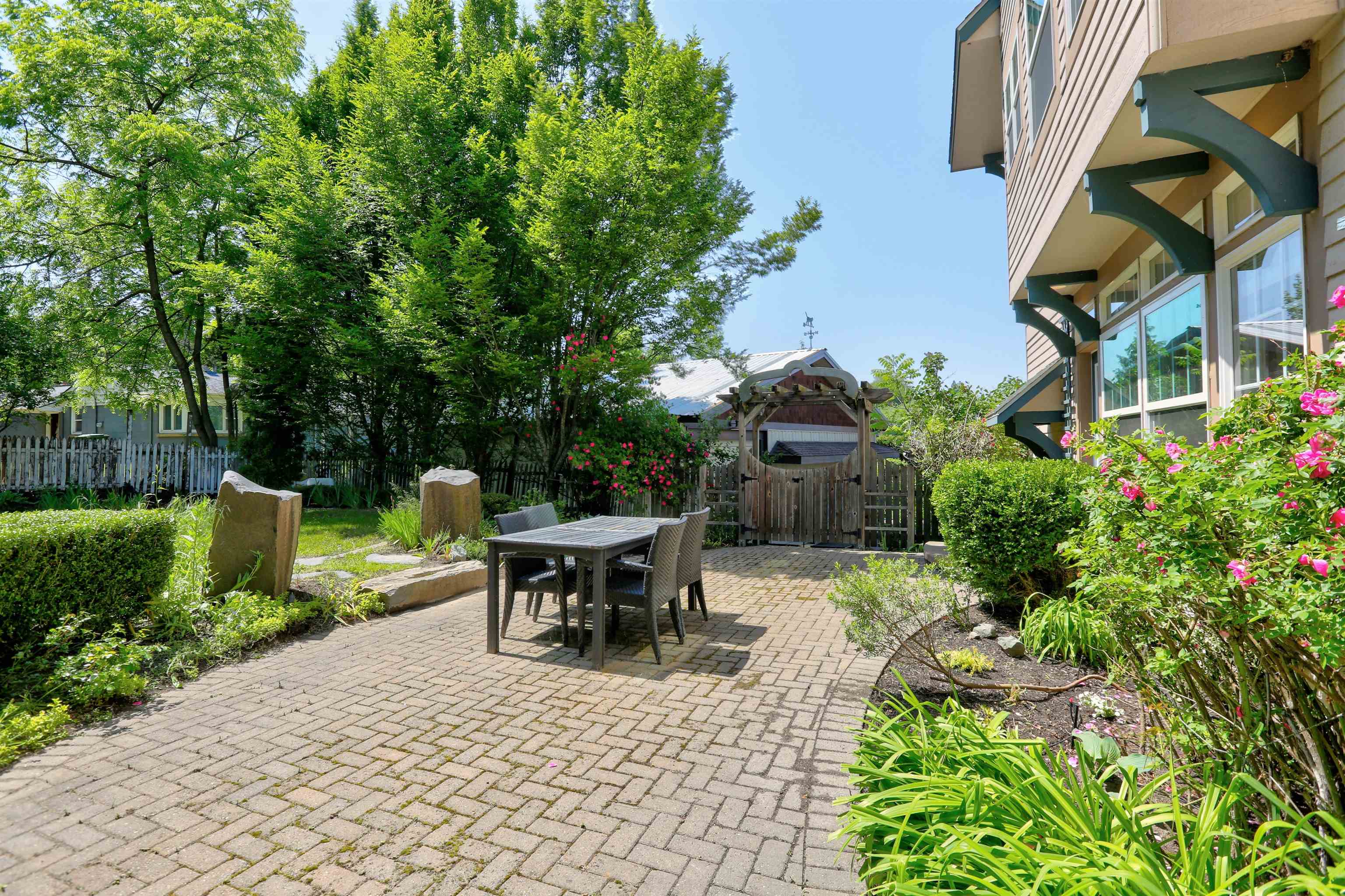 2424 E 9th Ave - Photo 49