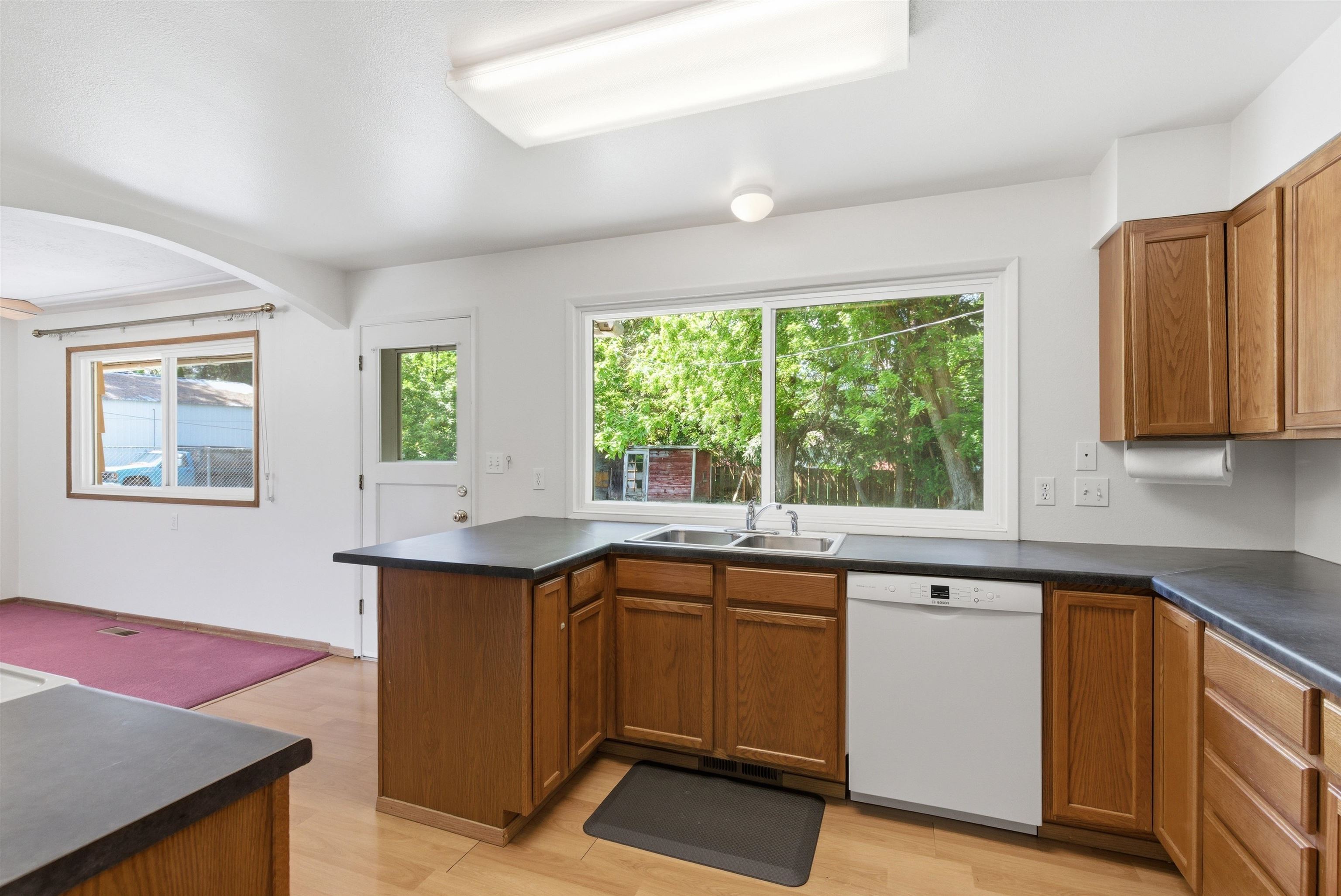 9415 N ATLANTIC St - Photo 12