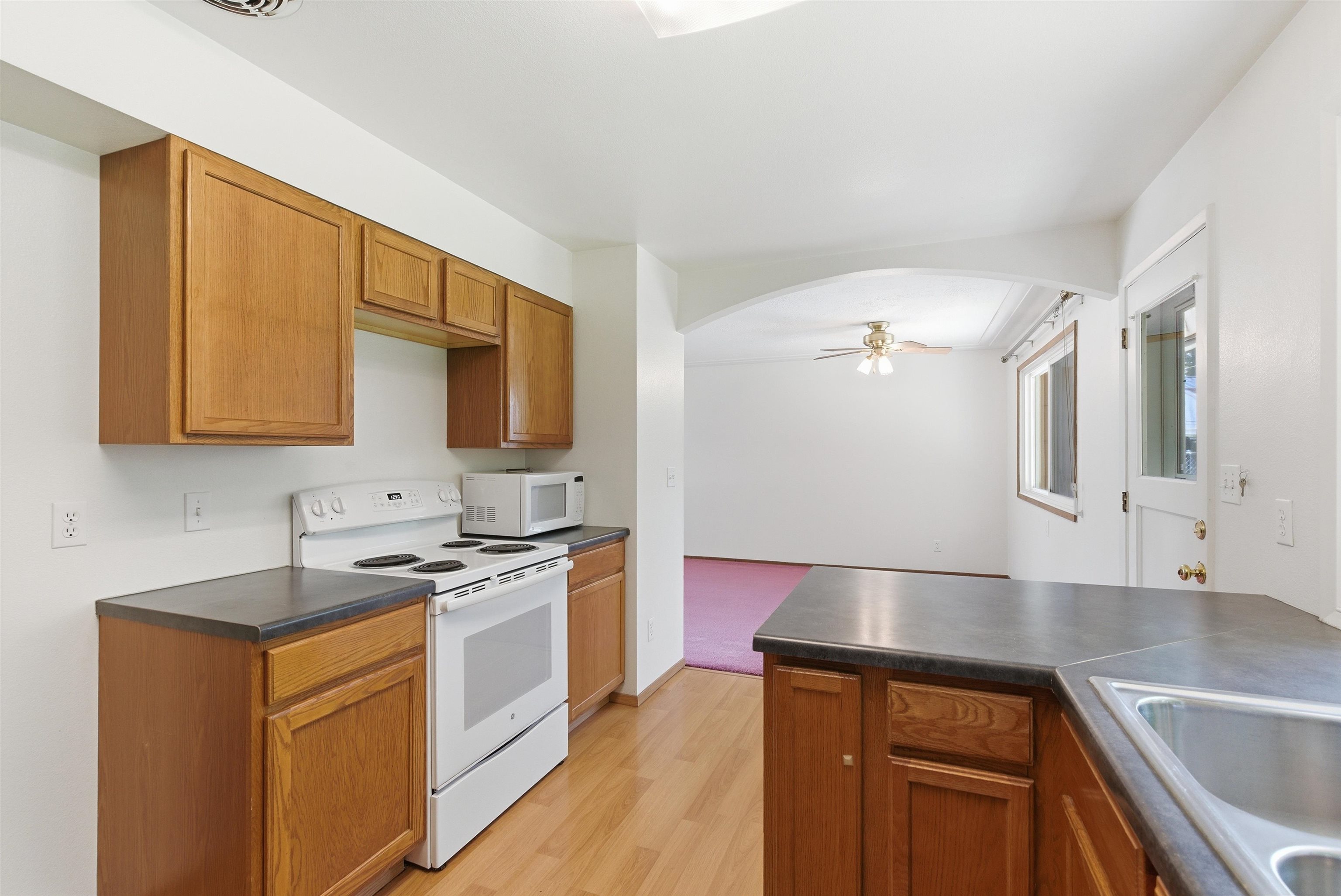 9415 N ATLANTIC St - Photo 13