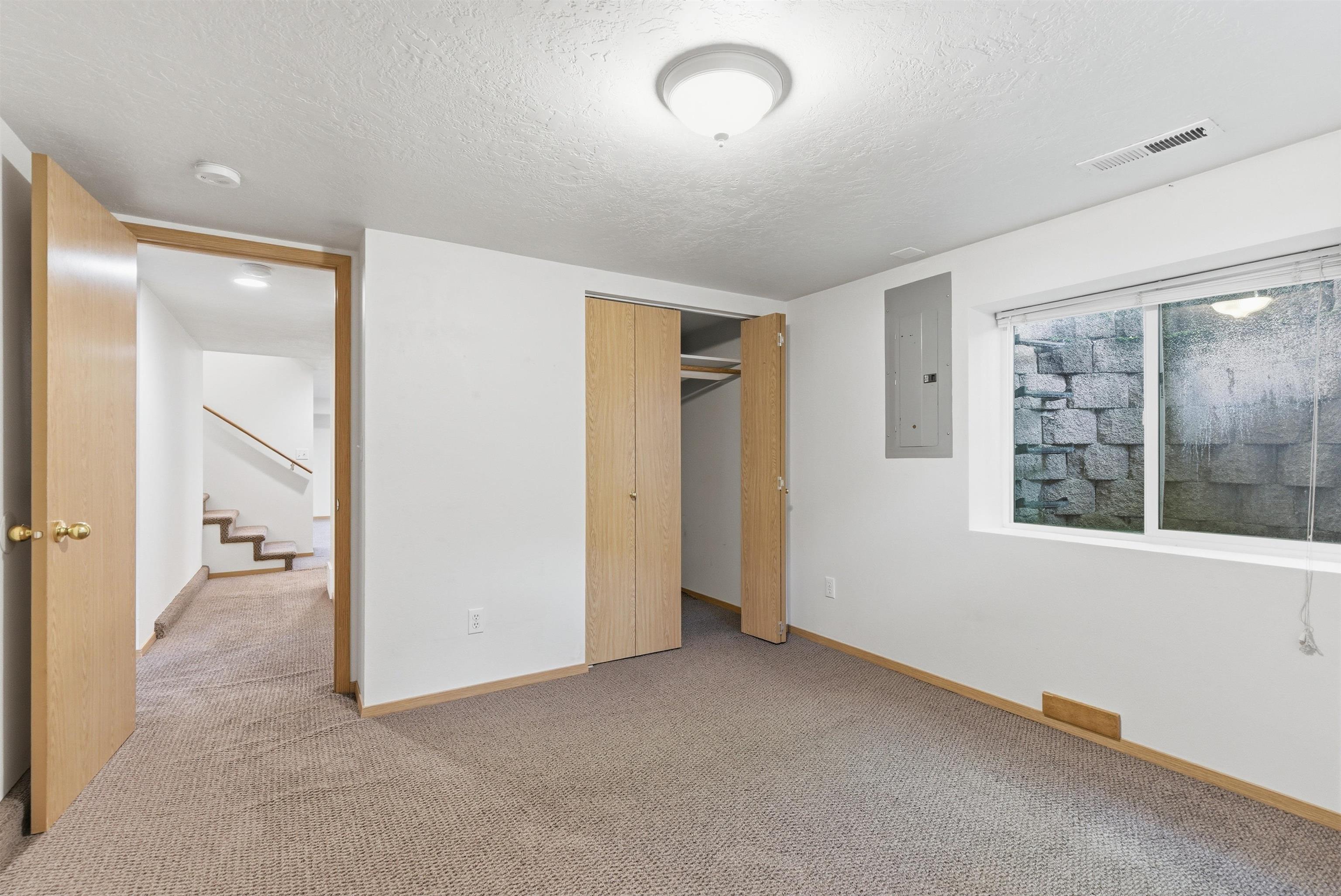 9415 N ATLANTIC St - Photo 30
