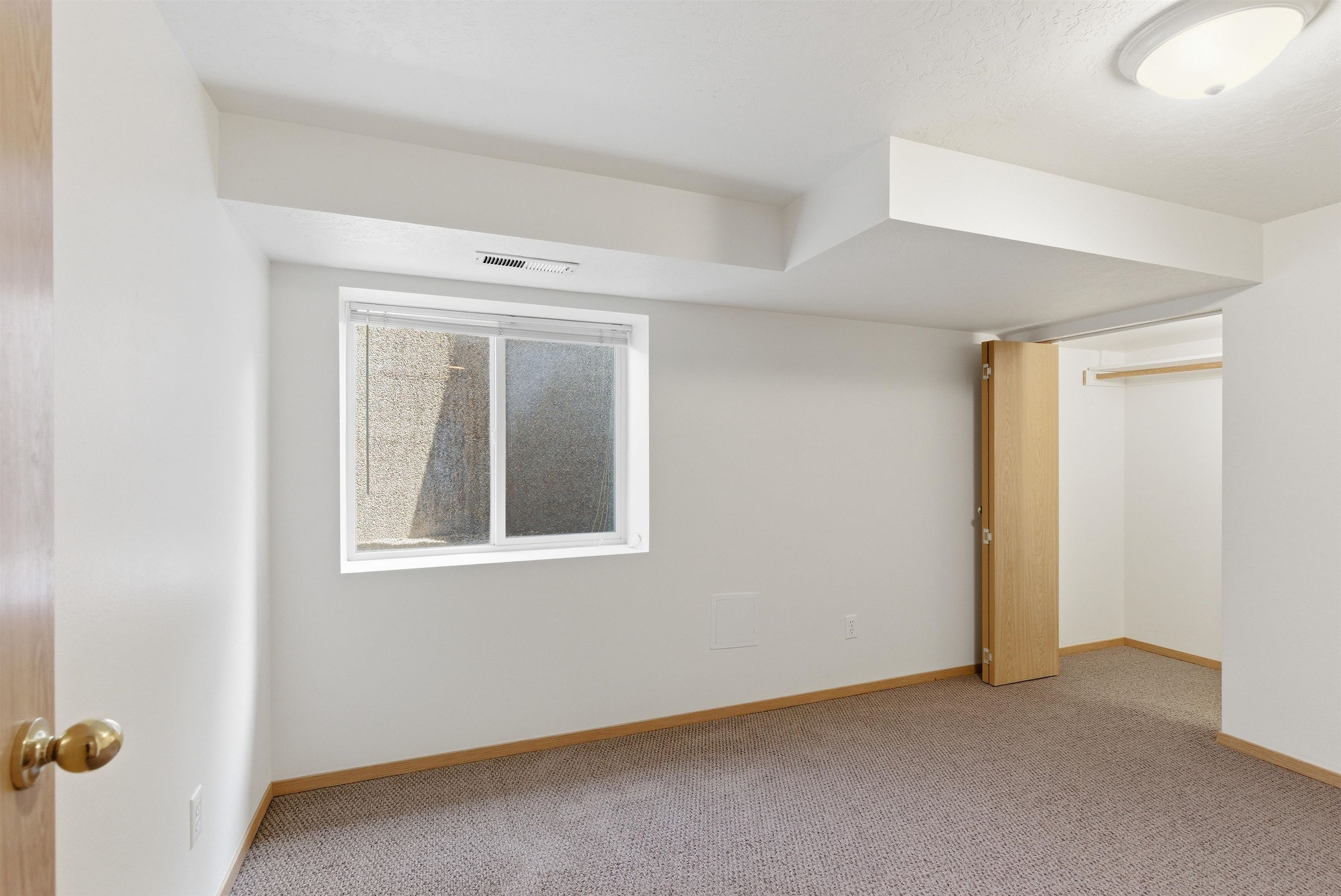 9415 N ATLANTIC St - Photo 33