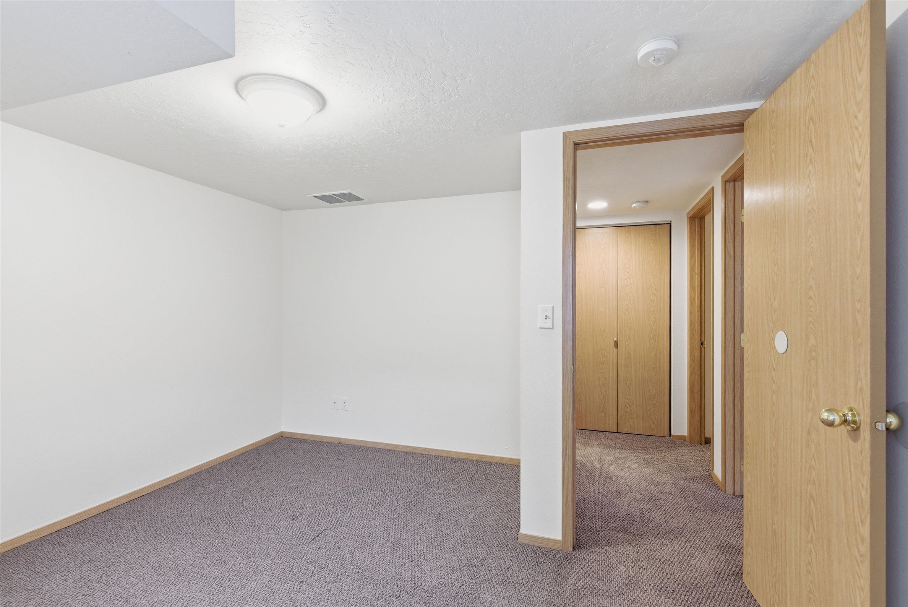 9415 N ATLANTIC St - Photo 34