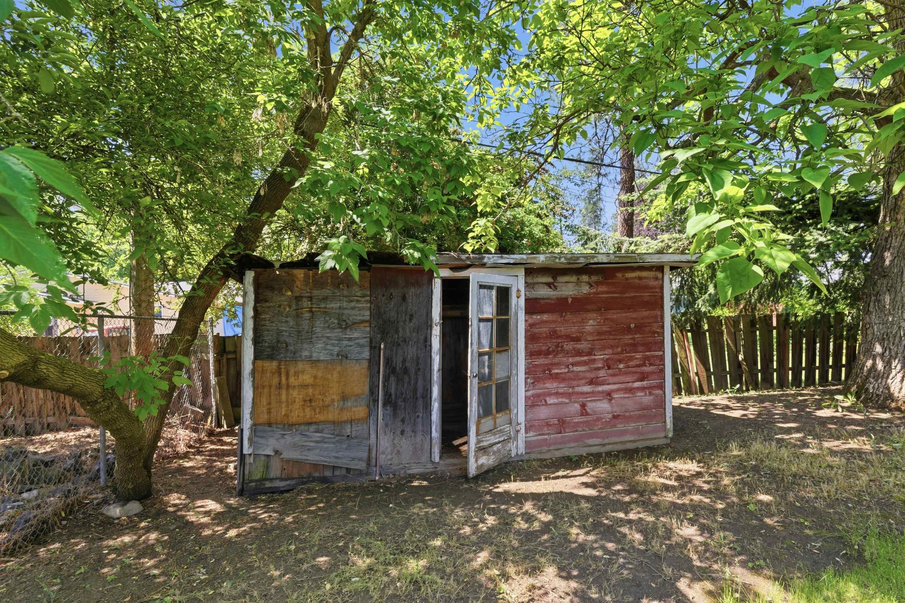 9415 N ATLANTIC St - Photo 38