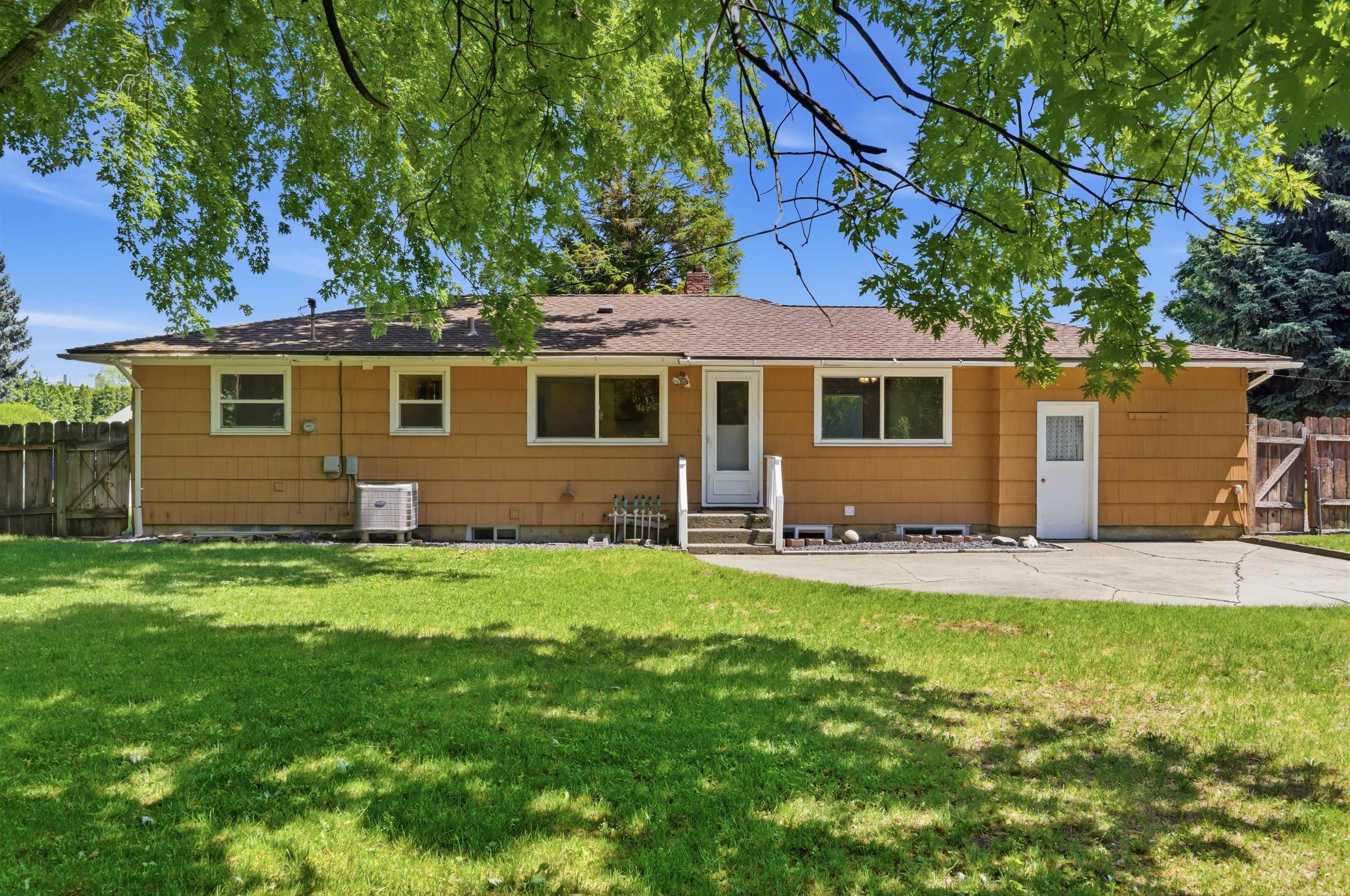 9415 N ATLANTIC St - Photo 40