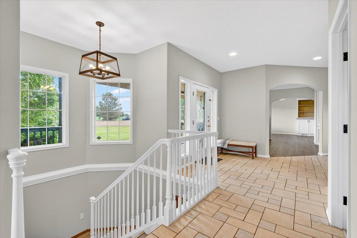 4620 E Orchard Rd - Photo 4
