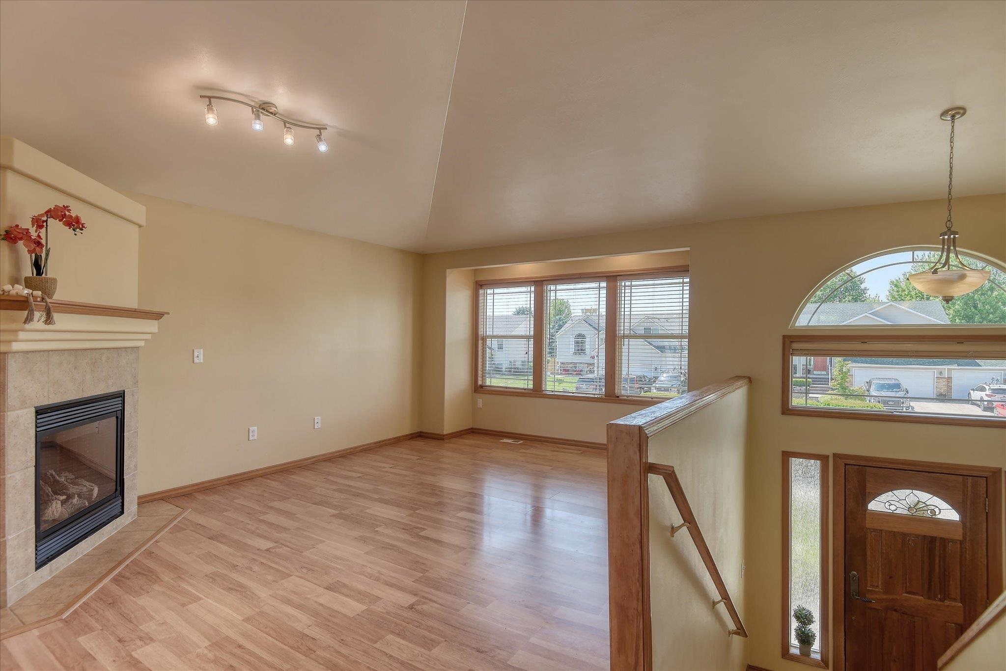 9012 N Ash St - Photo 5