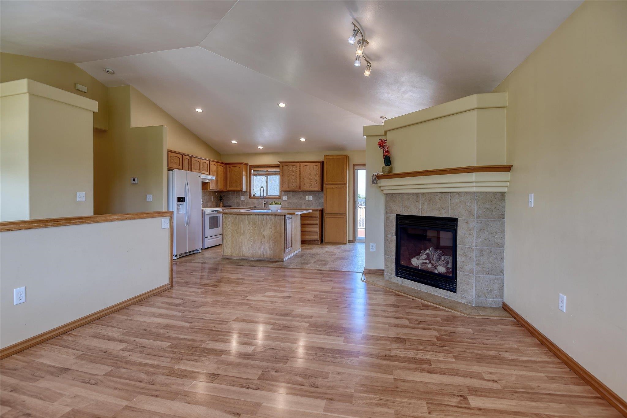 9012 N Ash St - Photo 8