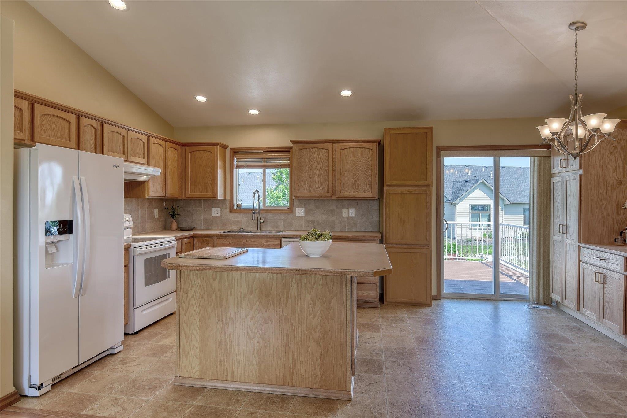 9012 N Ash St - Photo 9
