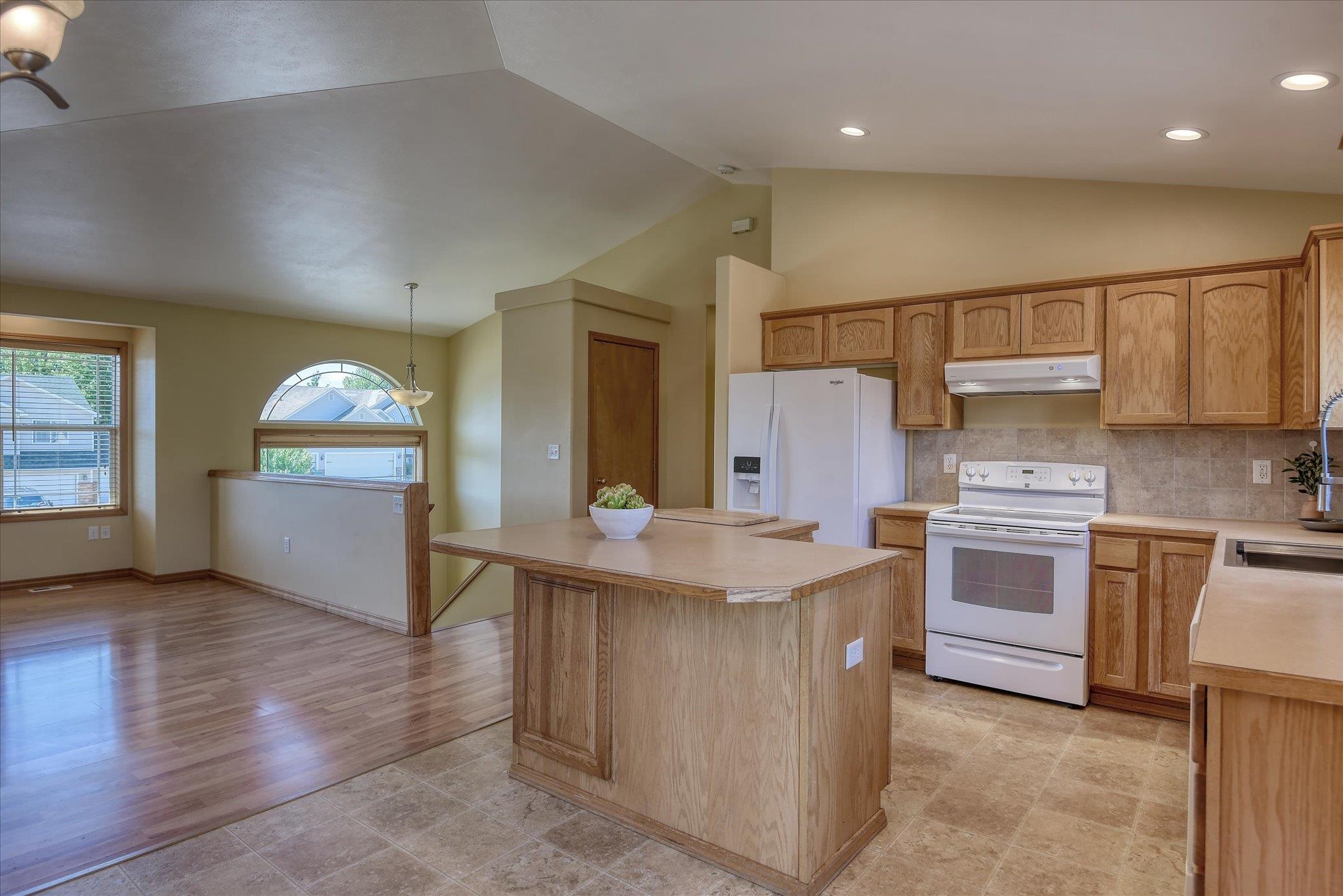 9012 N Ash St - Photo 13