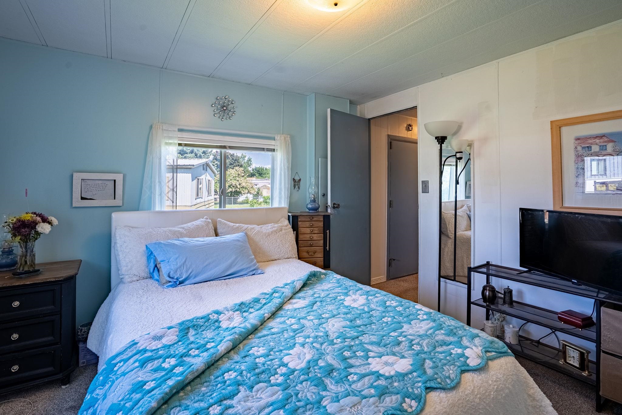 3925 E FARWELL Rd - Photo 7
